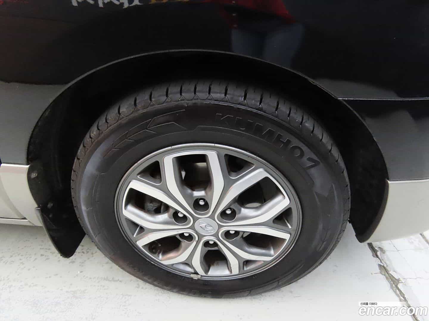 Starex Hyundai 2017.6-OPTION-024