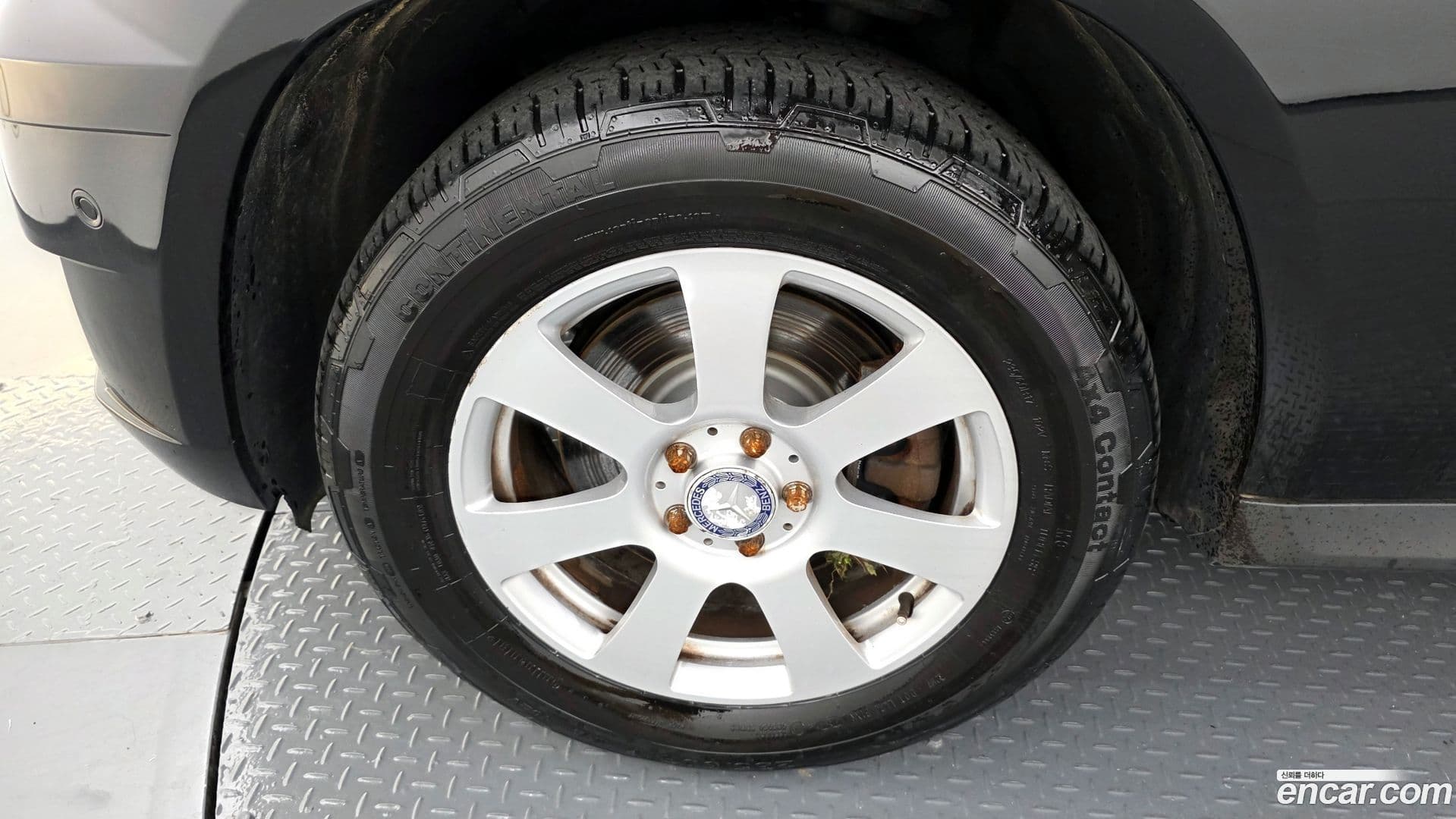 Main__Slider__Photo:GLK-Class Mercedes-Benz 2010.7-4