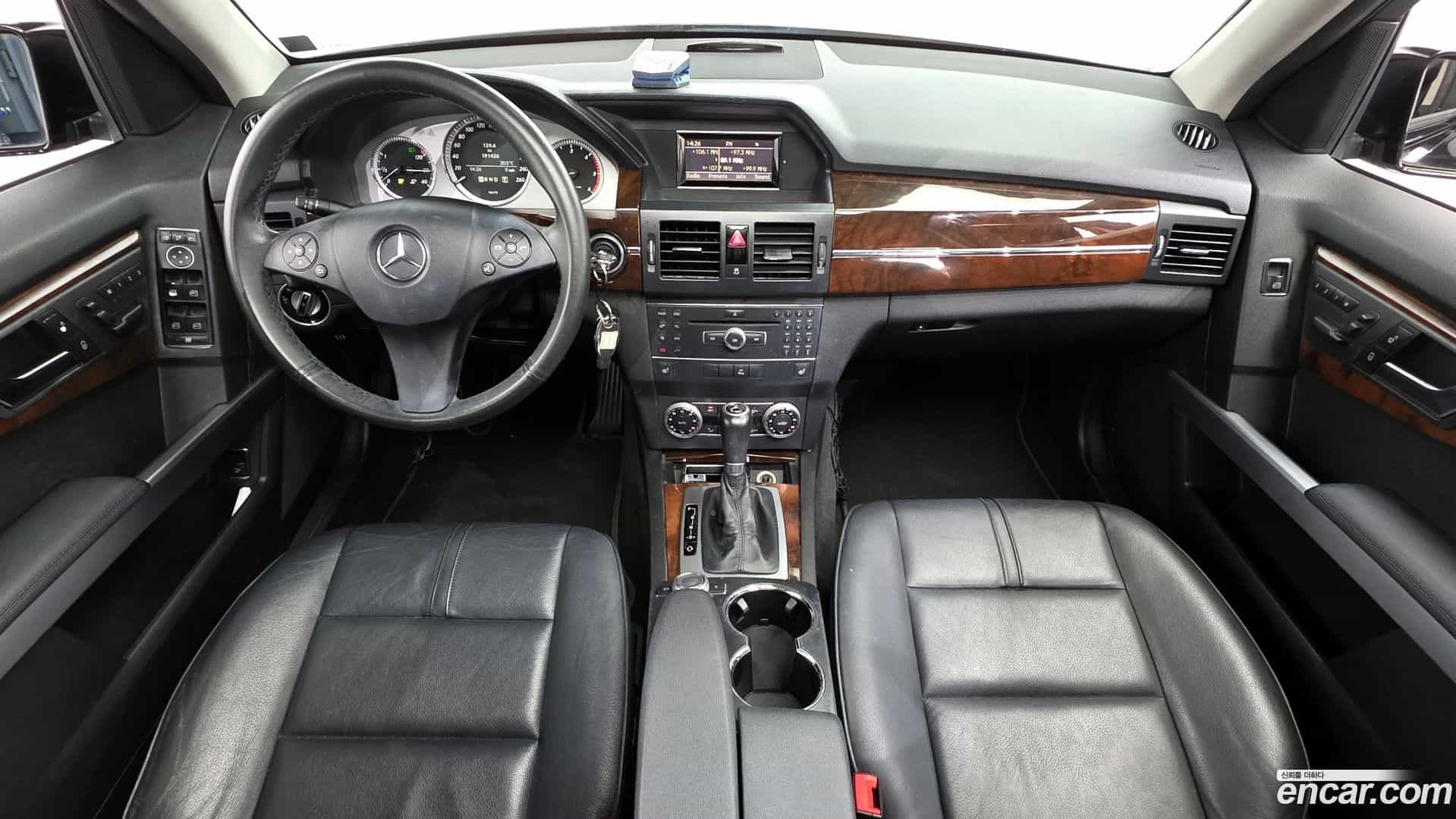 GLK-Class Mercedes-Benz 2010.7-INNER-007