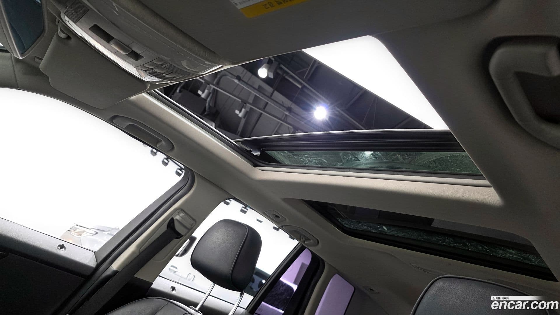 Main__Slider__Photo:GLK-Class Mercedes-Benz 2010.7-18