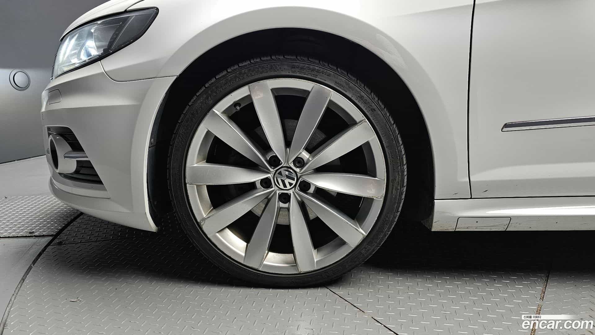 CC Volkswagen 2015.11-OUTER-005