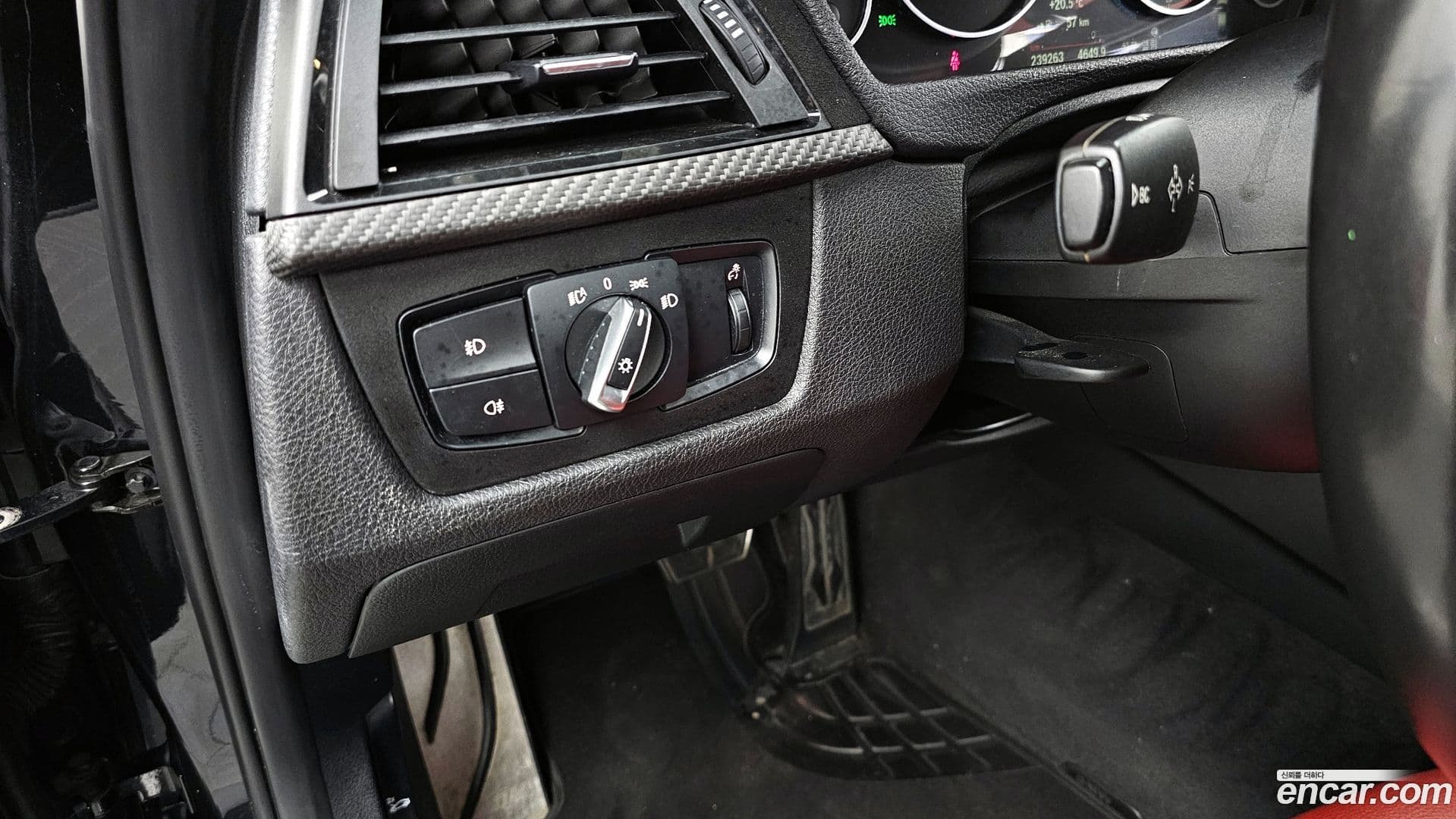 Main__Slider__Photo:3-Series BMW 2016.9-15