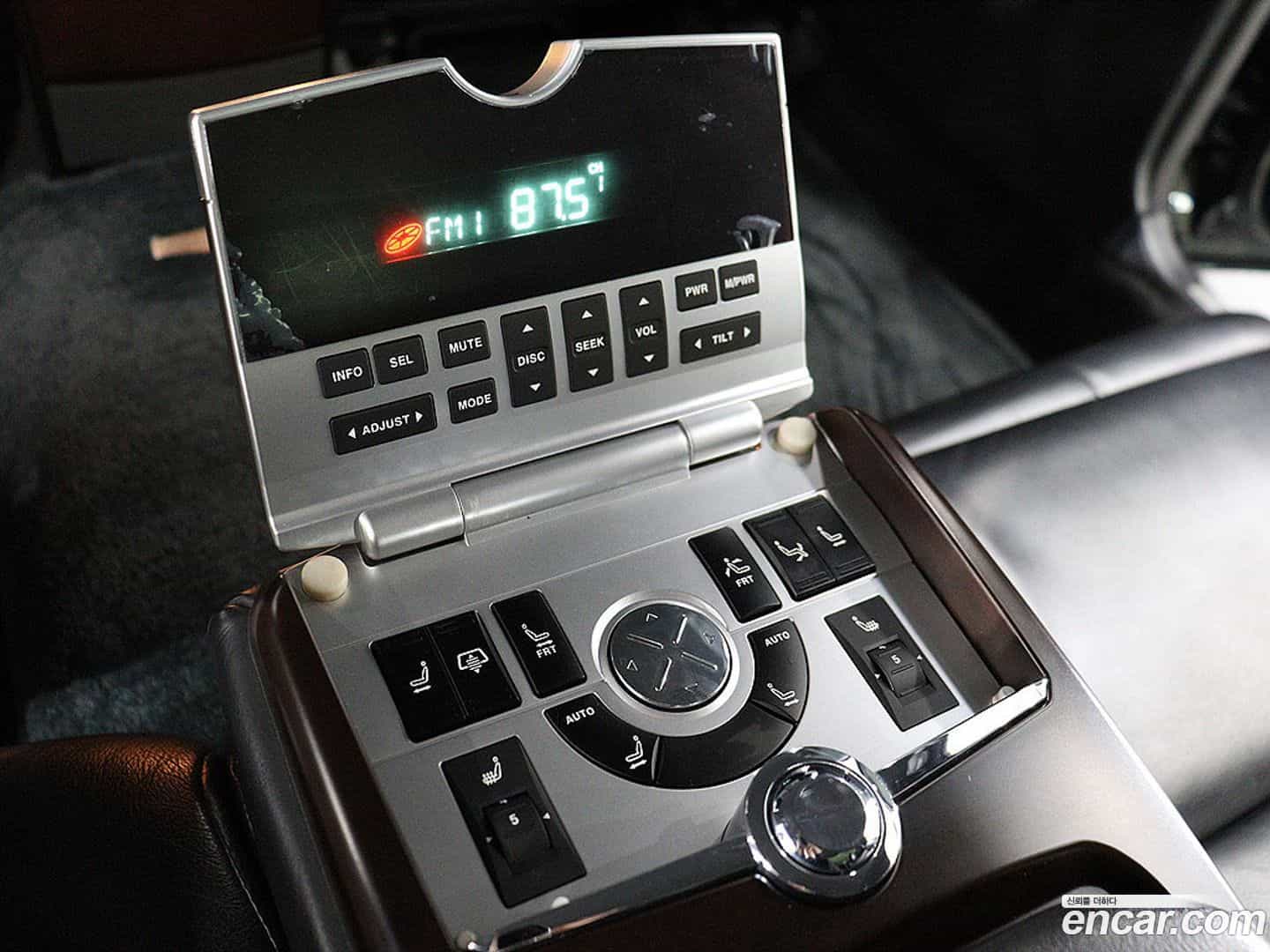 Chairman KG_Mobility_Ssangyong 2003.10-OPTION-020