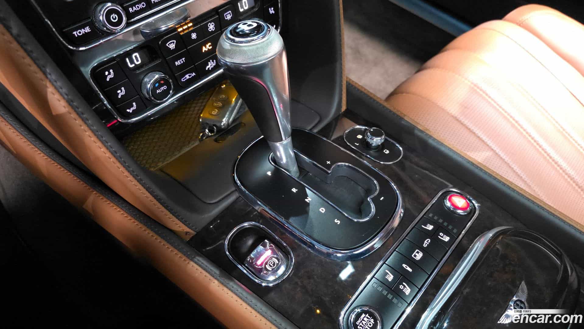 Flying Spur Bentley 2016.3-INNER-009