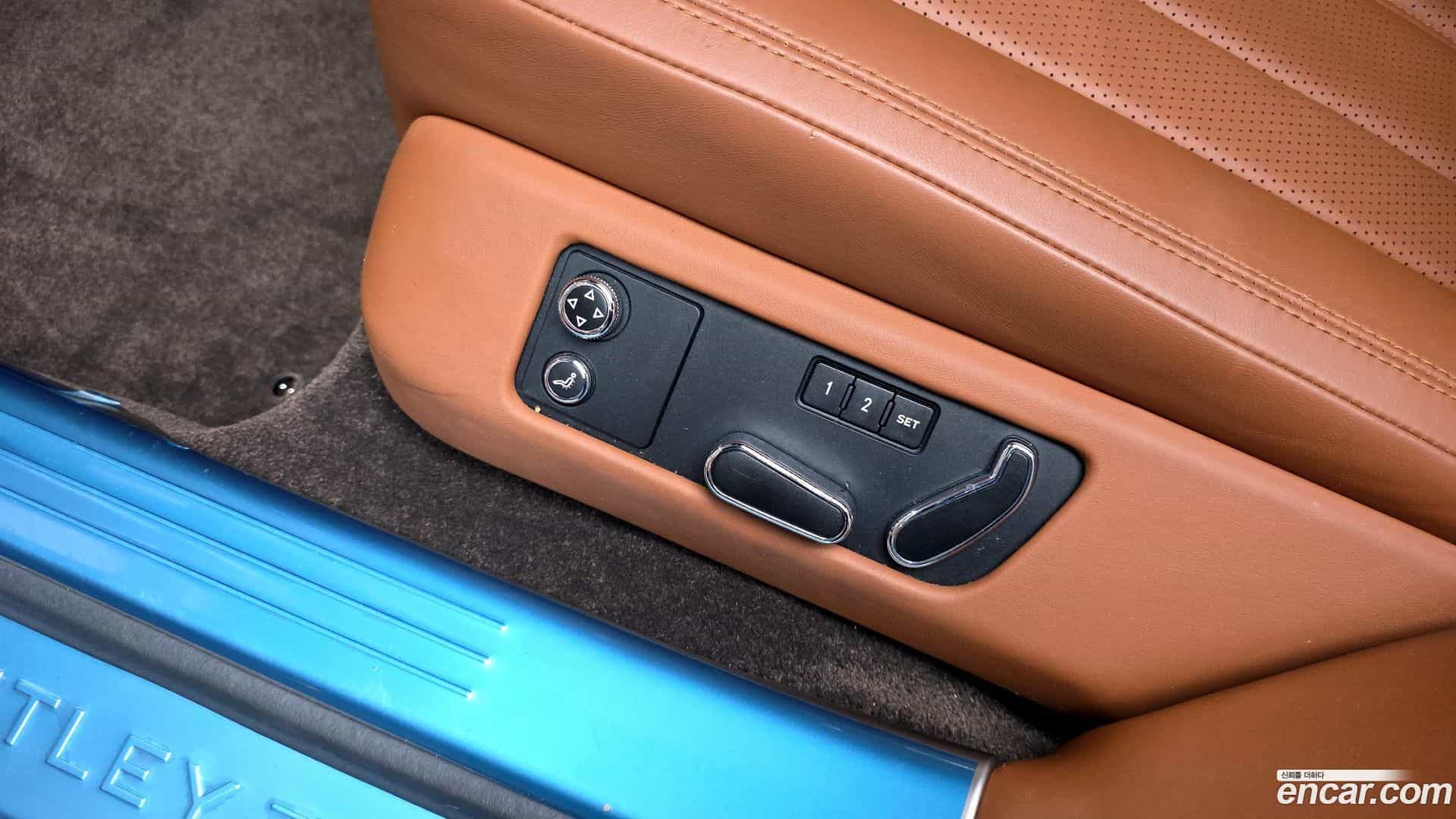 Flying Spur Bentley 2016.3-OPTION-021