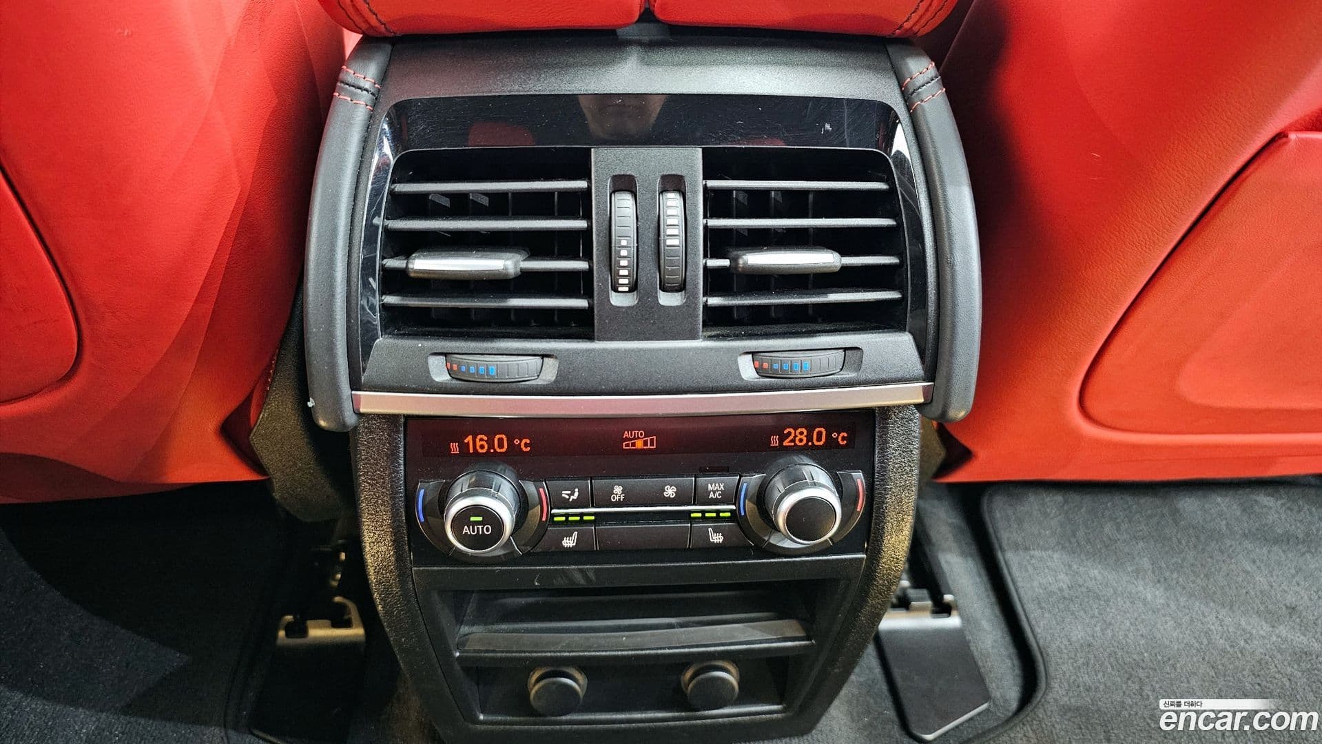 Main__Slider__Photo:X5M BMW 2017.11-17