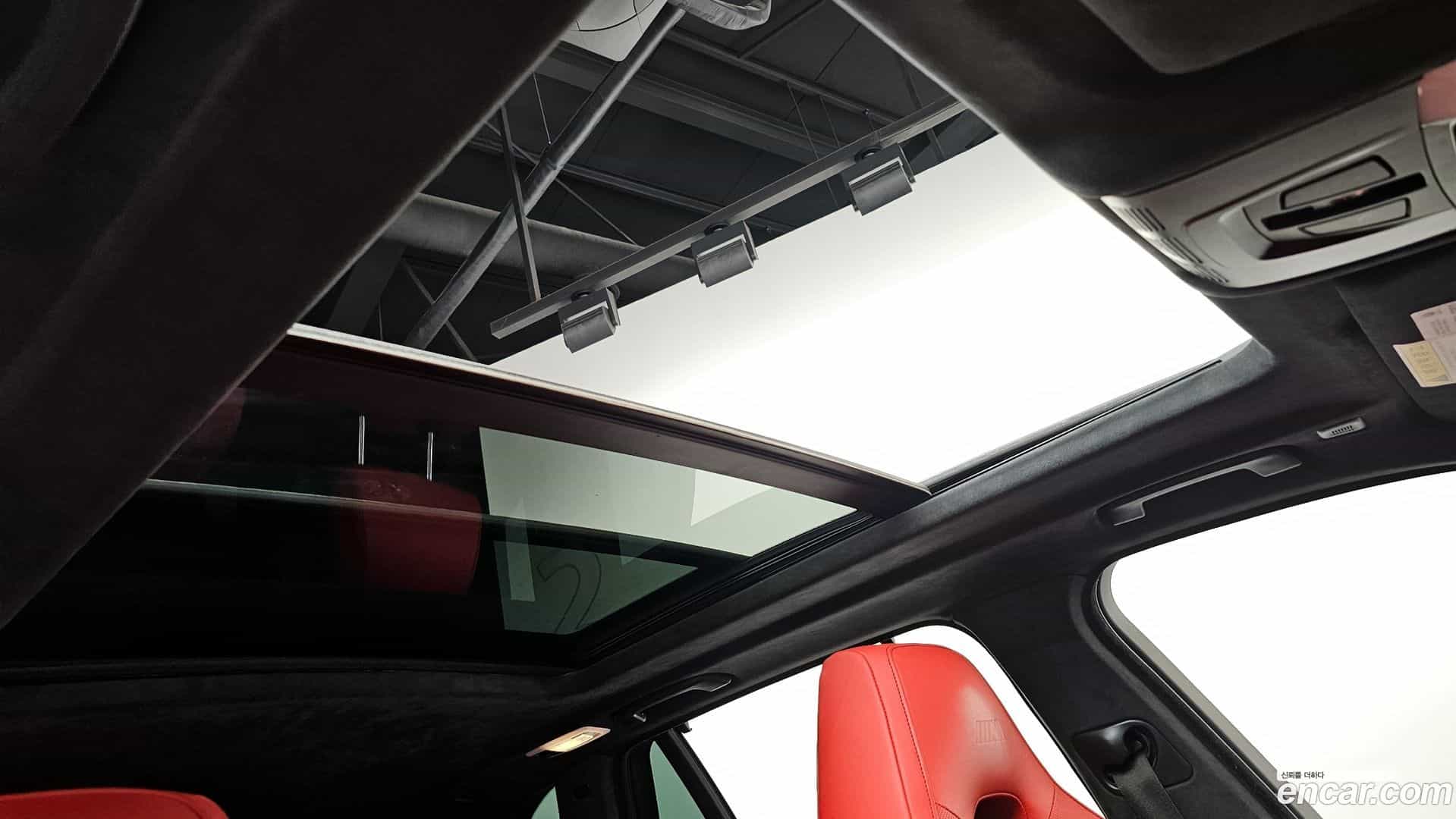 X5M BMW 2017.11-OPTION-023