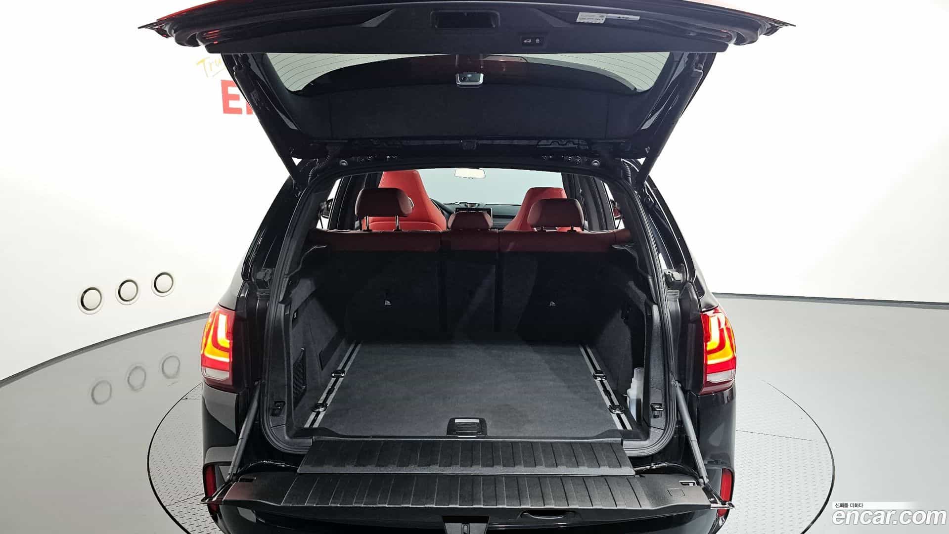 X5M BMW 2017.11-OPTION-024