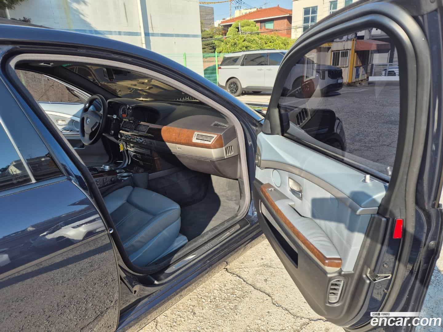 7-Series BMW 2005.5-OPTION-018