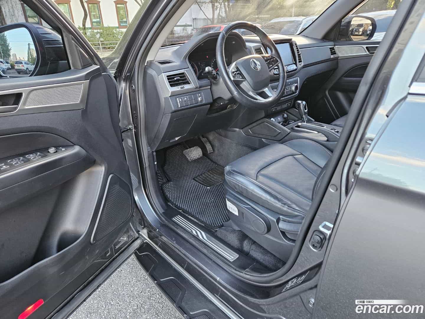 Rexton KG_Mobility_Ssangyong 2018.9-INNER-007