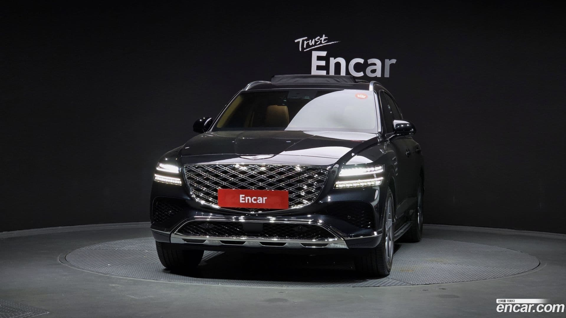 Main__Slider__Photo:GV80 Genesis 2023.10-2