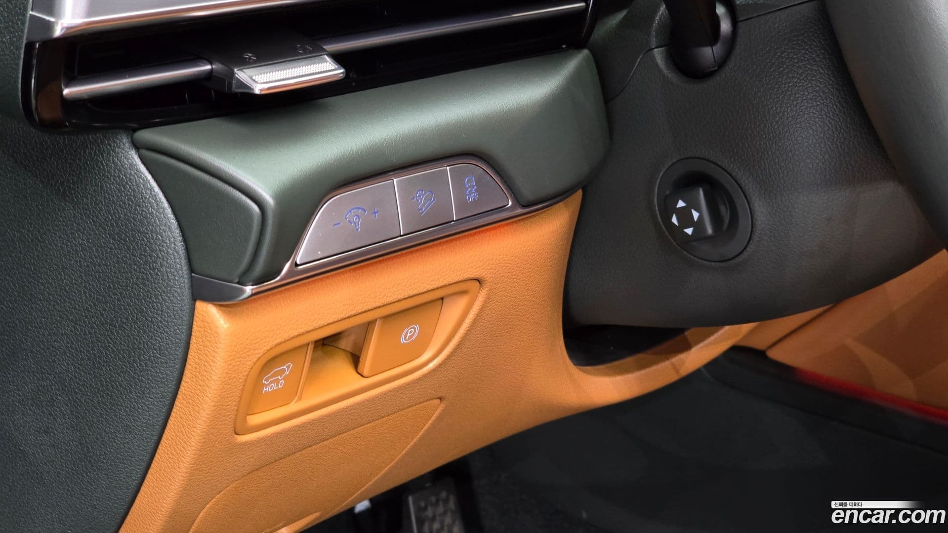 Main__Slider__Photo:GV80 Genesis 2023.10-18