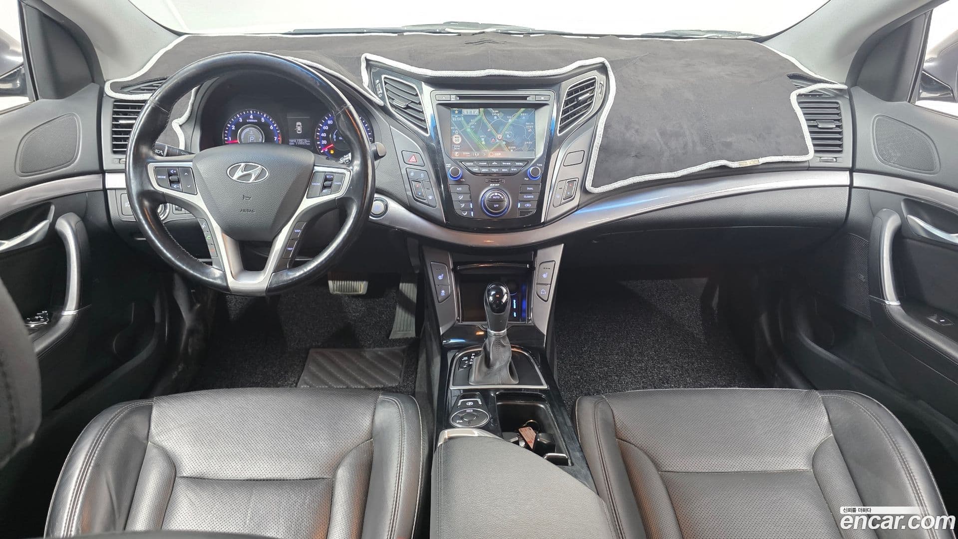 Main__Slider__Photo:i40 Hyundai 2013.8-6