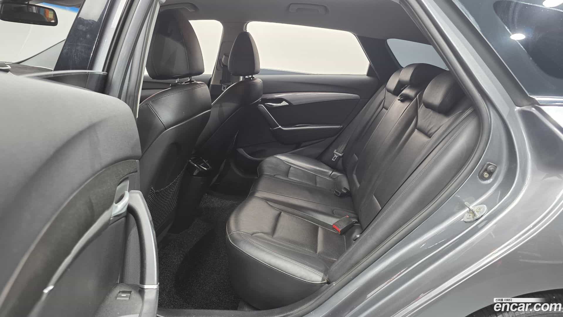 i40 Hyundai 2013.8-OPTION-017