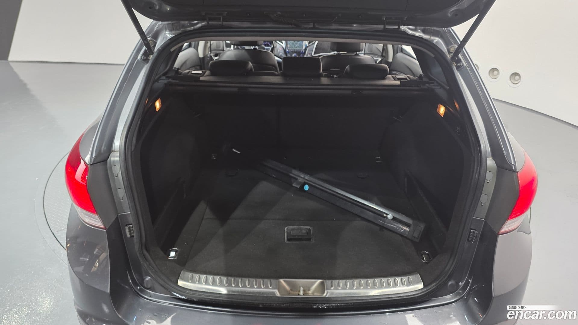 Main__Slider__Photo:i40 Hyundai 2013.8-19