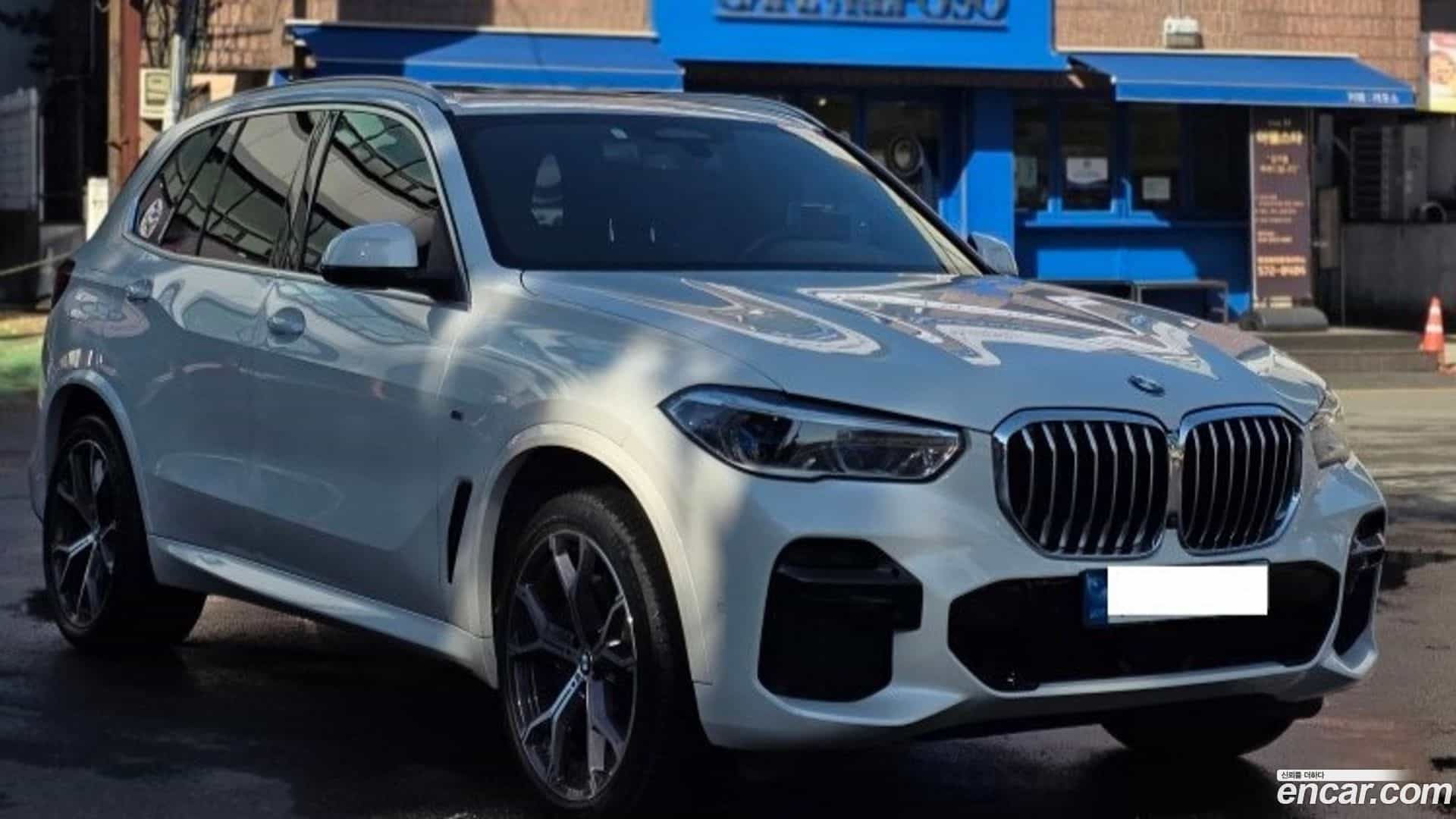 X5 BMW 2022.2-OUTER-002