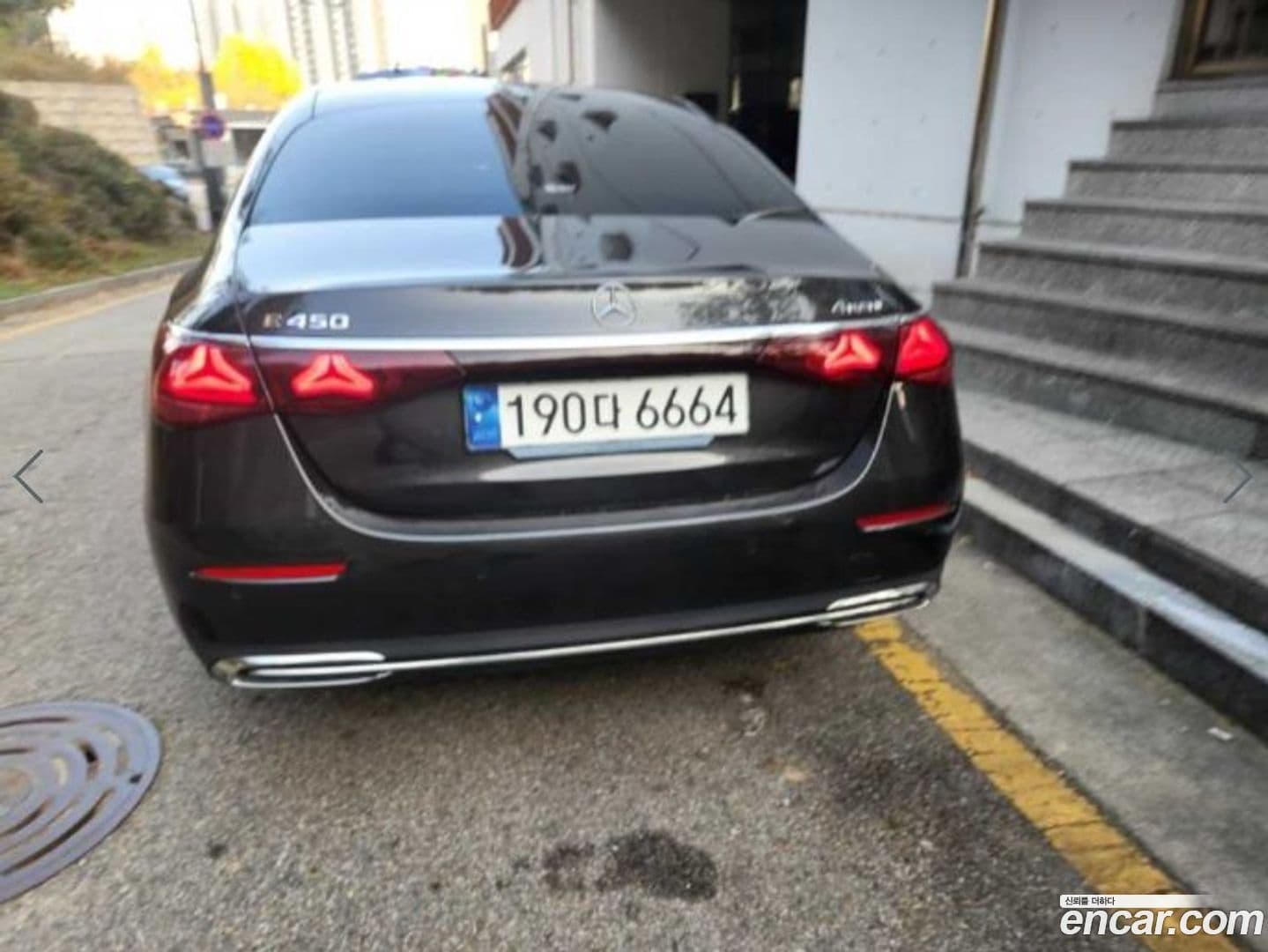 Main__Slider__Photo:E-Class Mercedes-Benz 2024.8-0