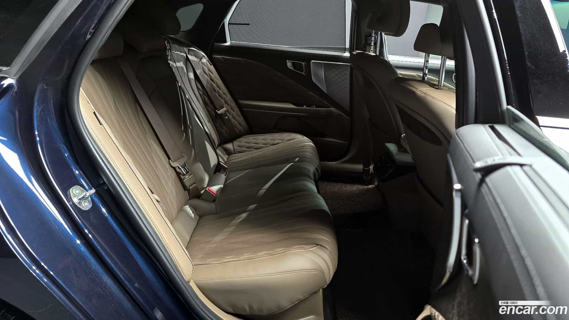 K8 Kia 2023.11-OPTION-016