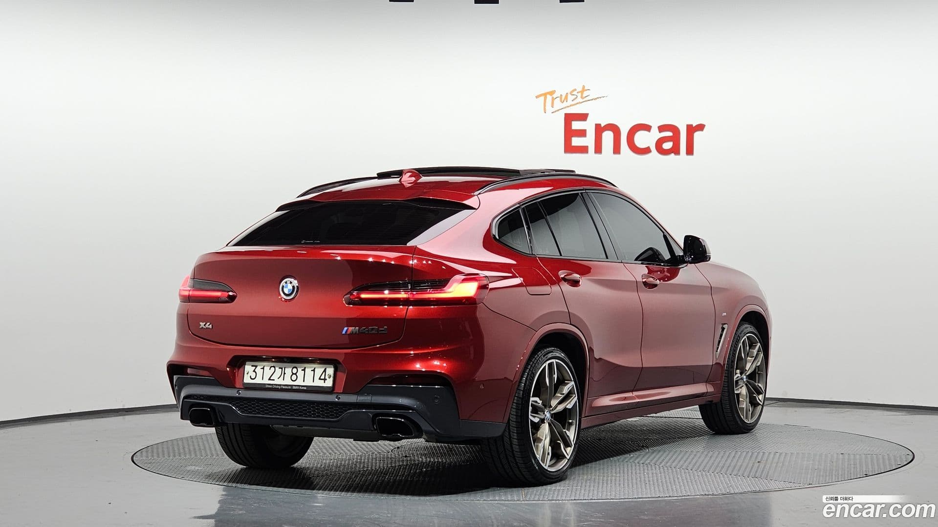 Main__Slider__Photo:X4 BMW 2020.0-1