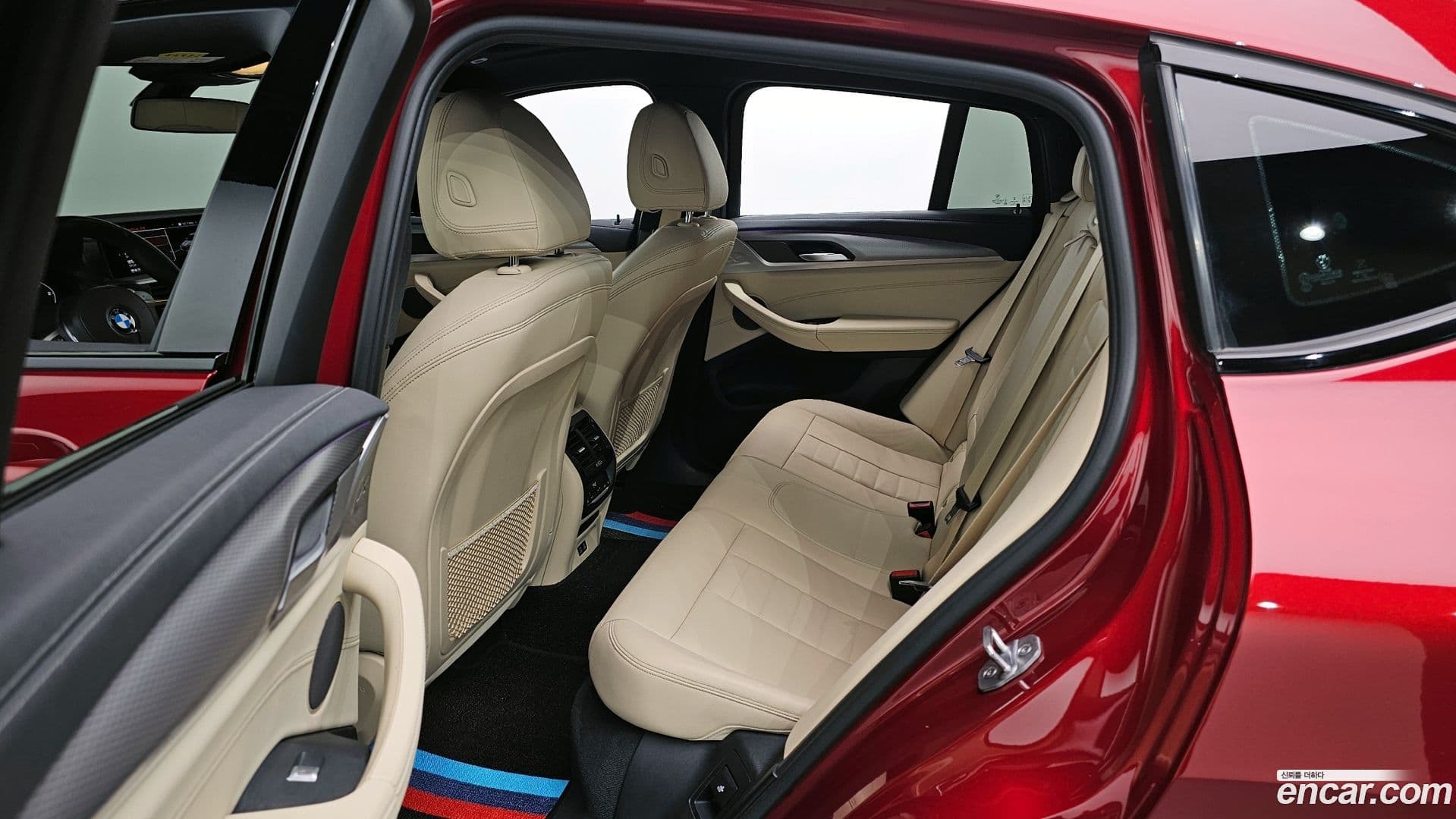 Main__Slider__Photo:X4 BMW 2020.0-11