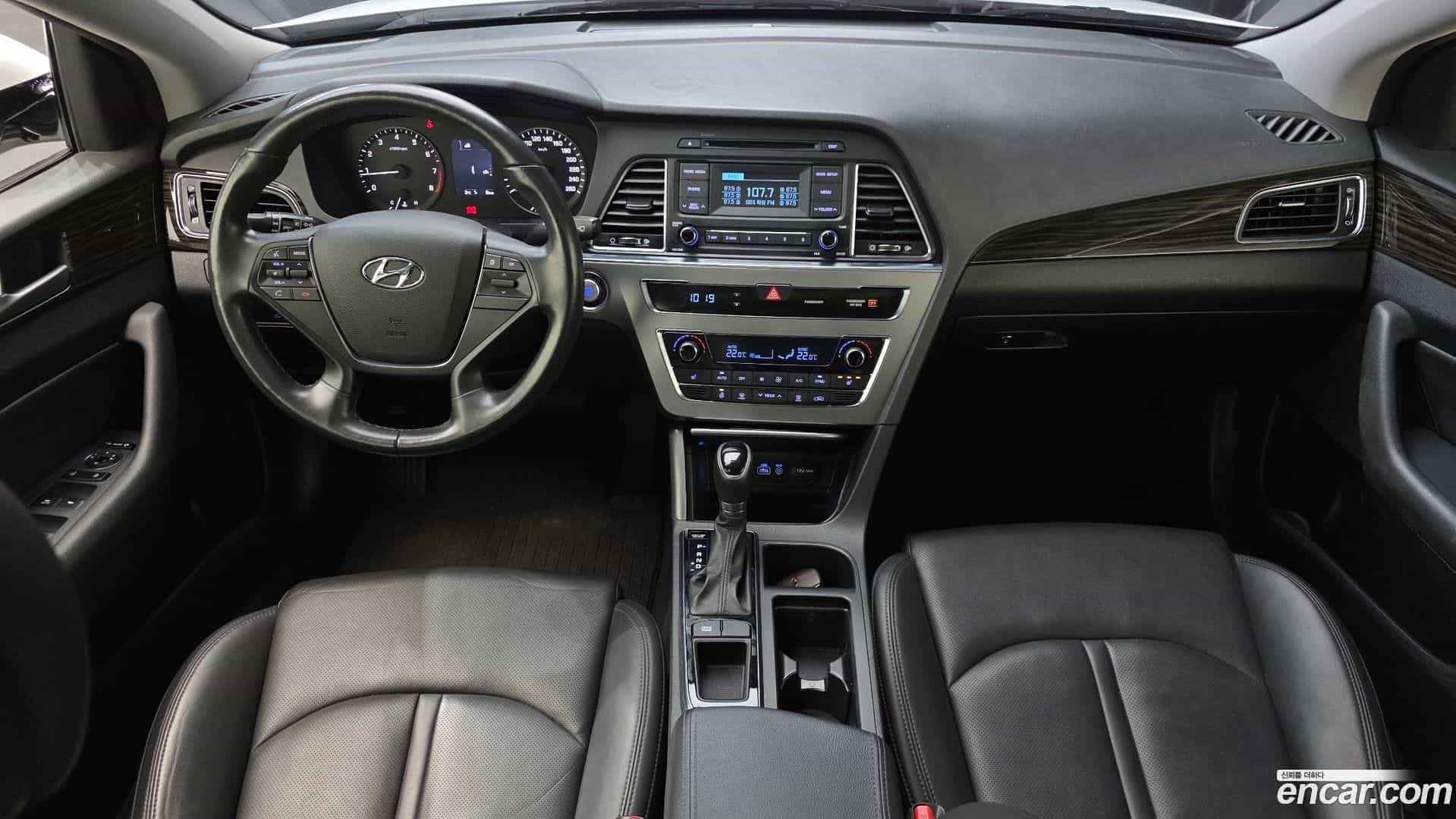 Sonata Hyundai 2015.10-INNER-007