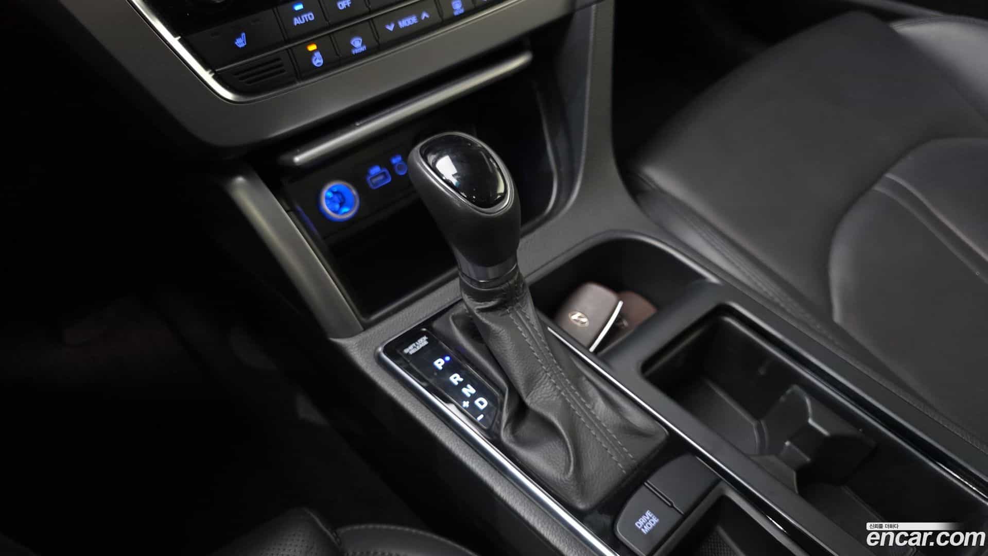 Sonata Hyundai 2015.10-INNER-009