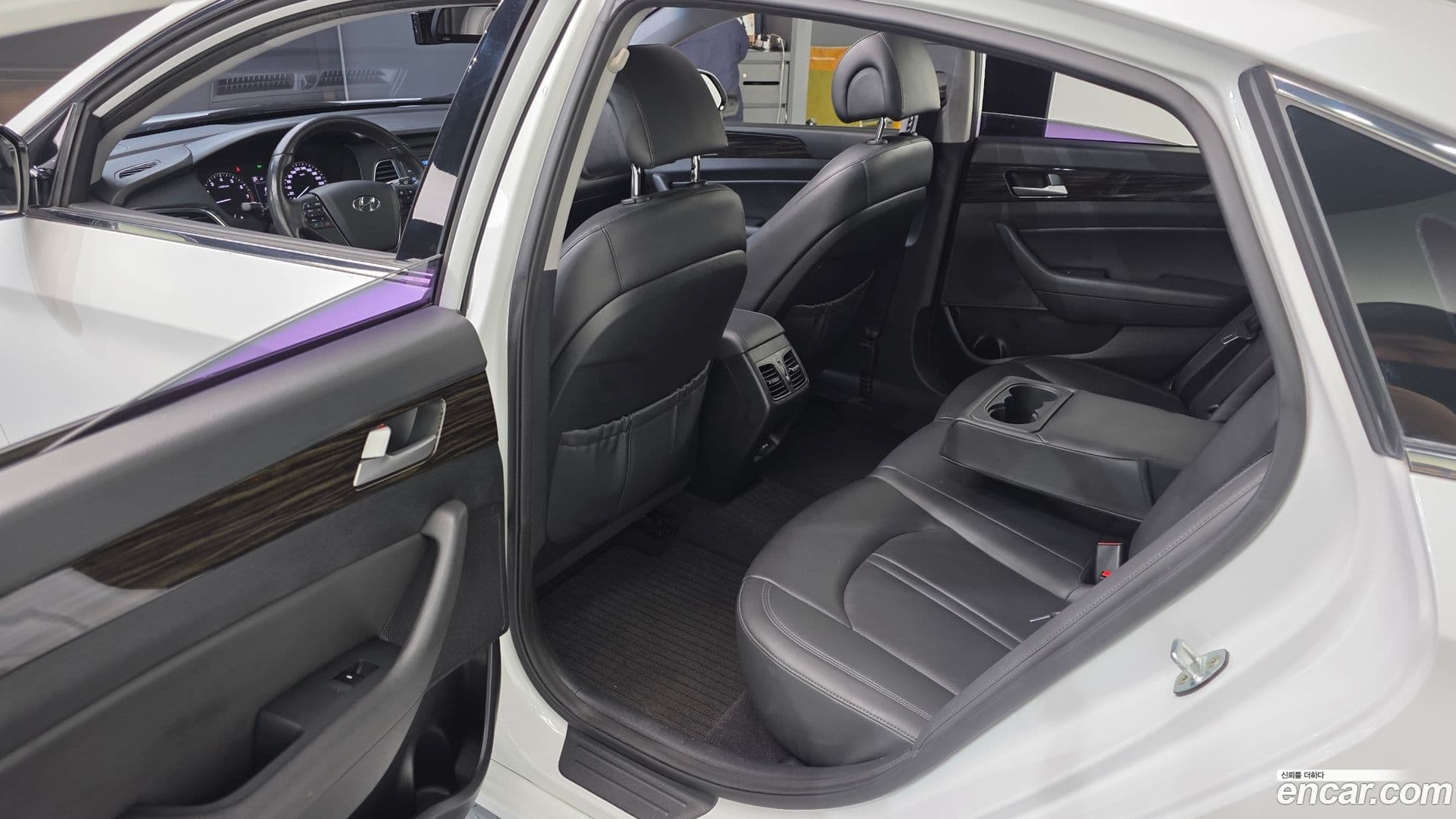 Main__Slider__Photo:Sonata Hyundai 2015.10-10