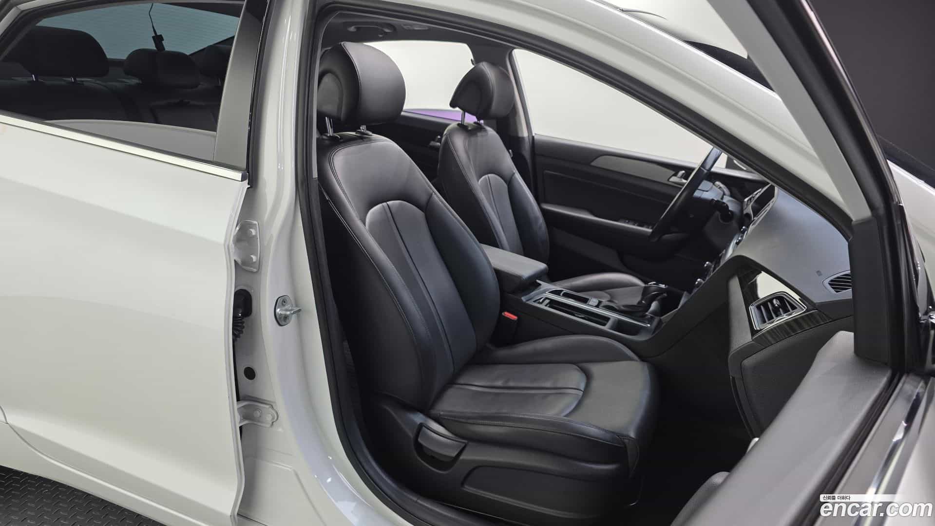 Sonata Hyundai 2015.10-OPTION-016