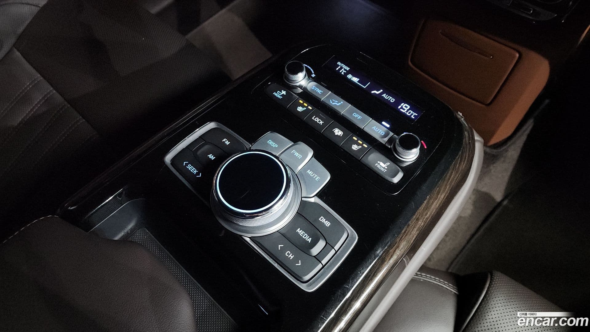 Main__Slider__Photo:G90 Genesis 2020.10-18