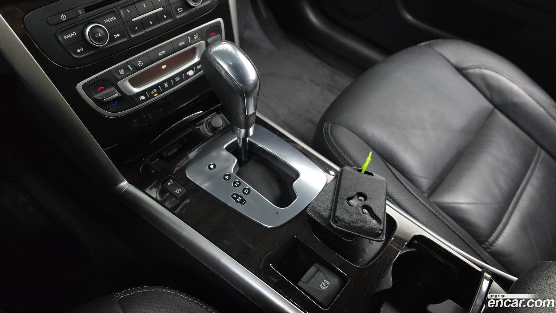 Main__Slider__Photo:SM5 Renault-KoreaSamsung 2014.5-8