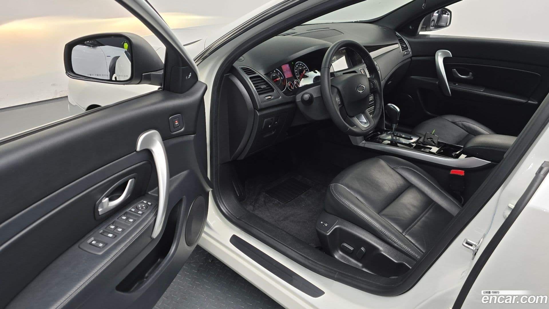 Main__Slider__Photo:SM5 Renault-KoreaSamsung 2014.5-10