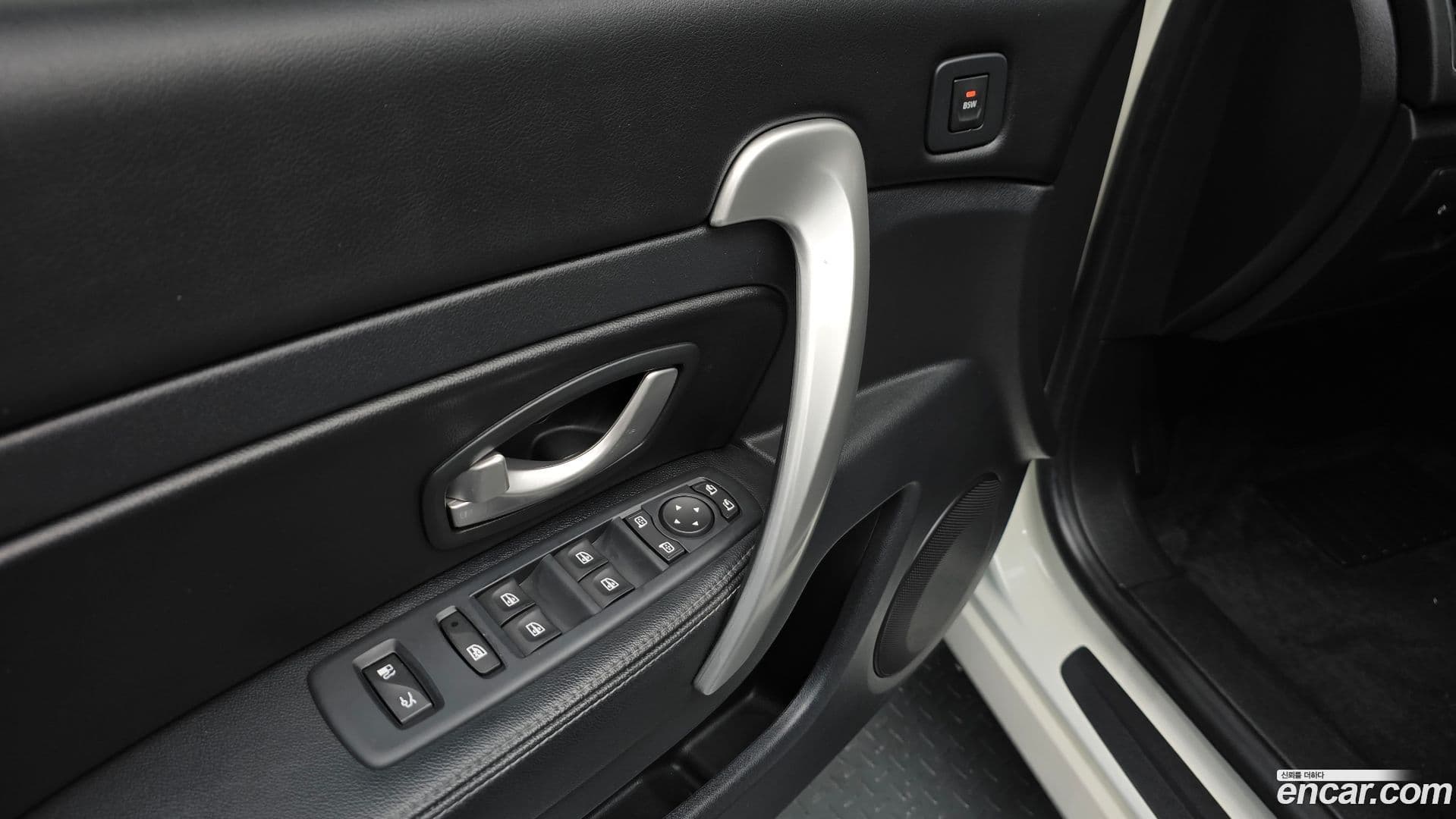 Main__Slider__Photo:SM5 Renault-KoreaSamsung 2014.5-16