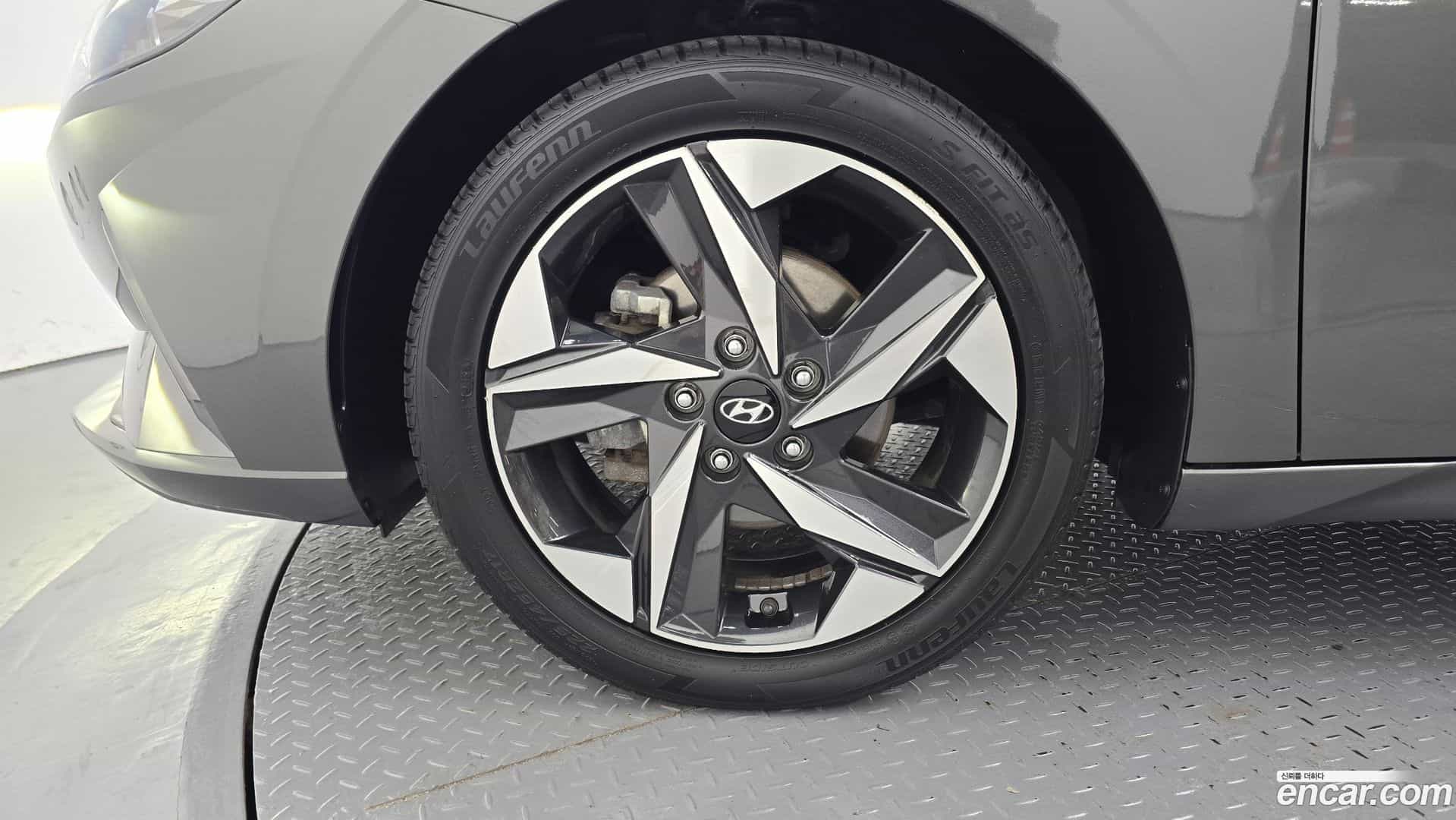 AVANTE Hyundai 2022.5-OUTER-005