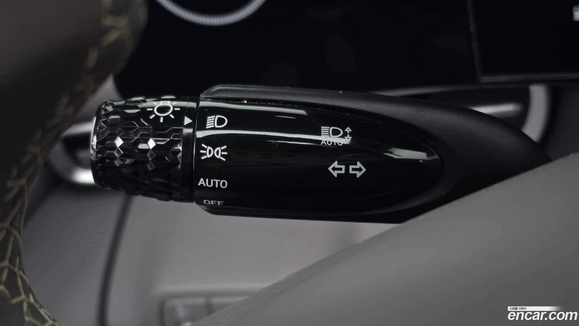 AVANTE Hyundai 2022.5-OPTION-022