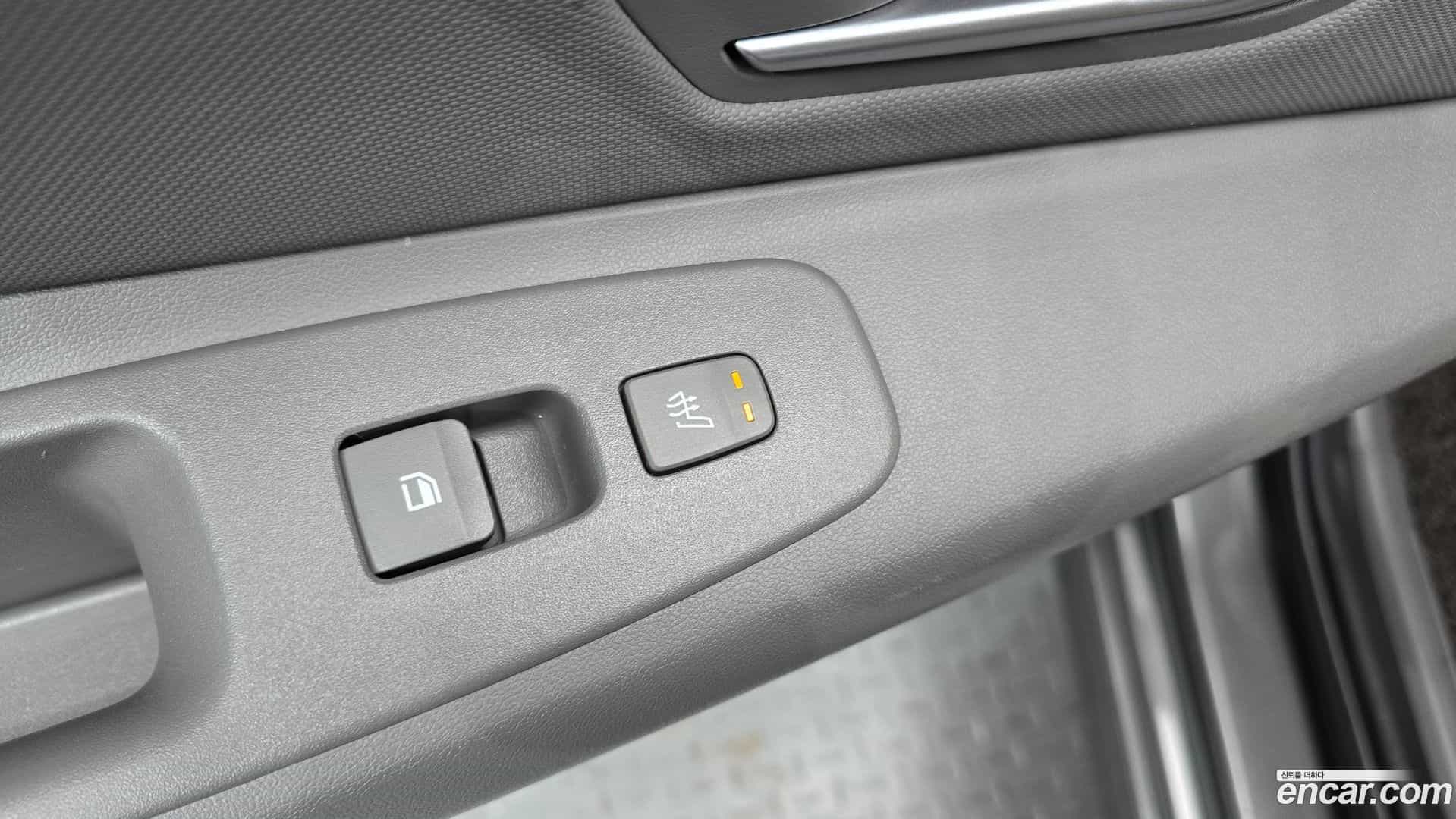 AVANTE Hyundai 2022.5-OPTION-023