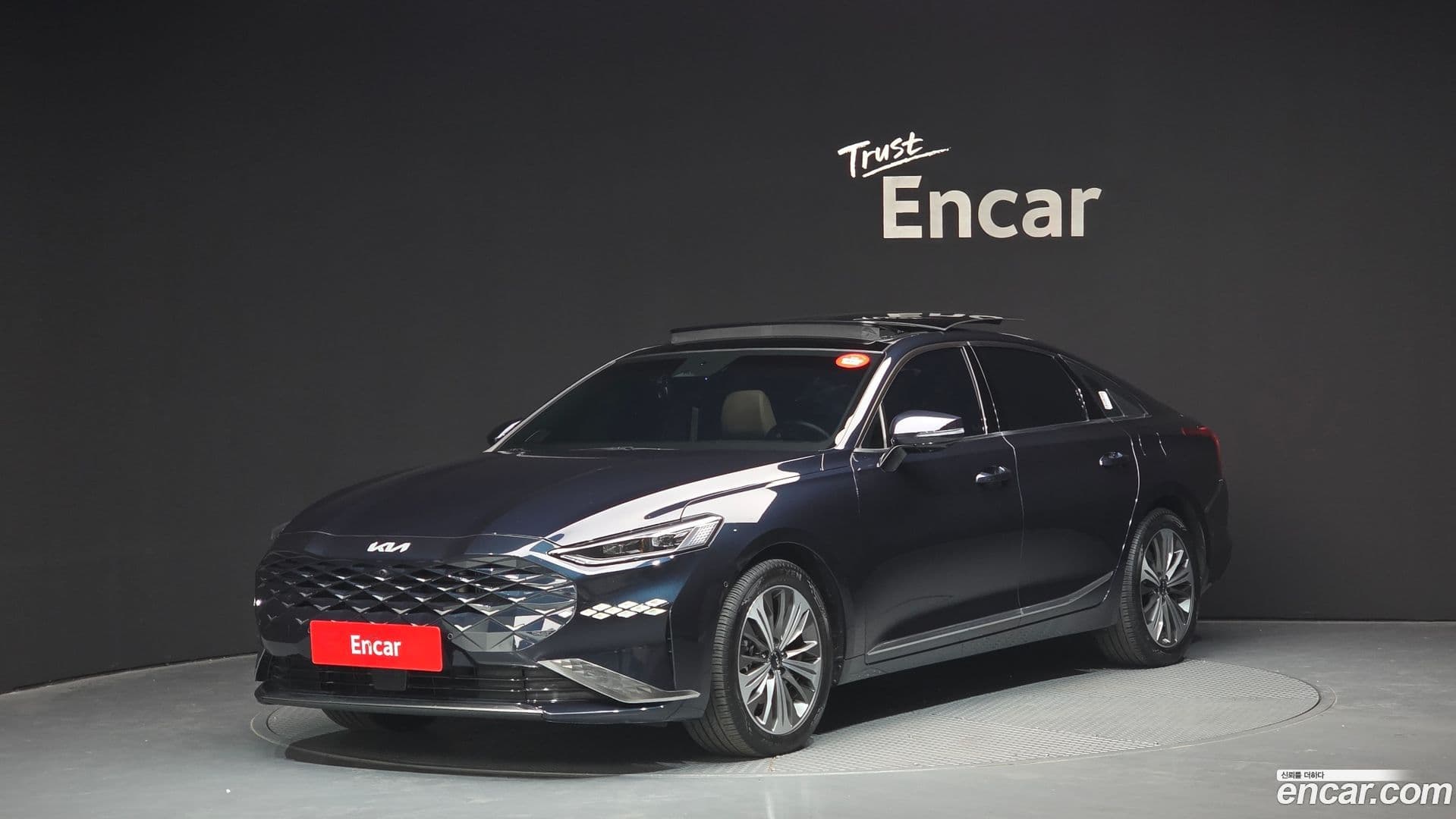 Main__Slider__Photo:K8 Kia 2022.9-0