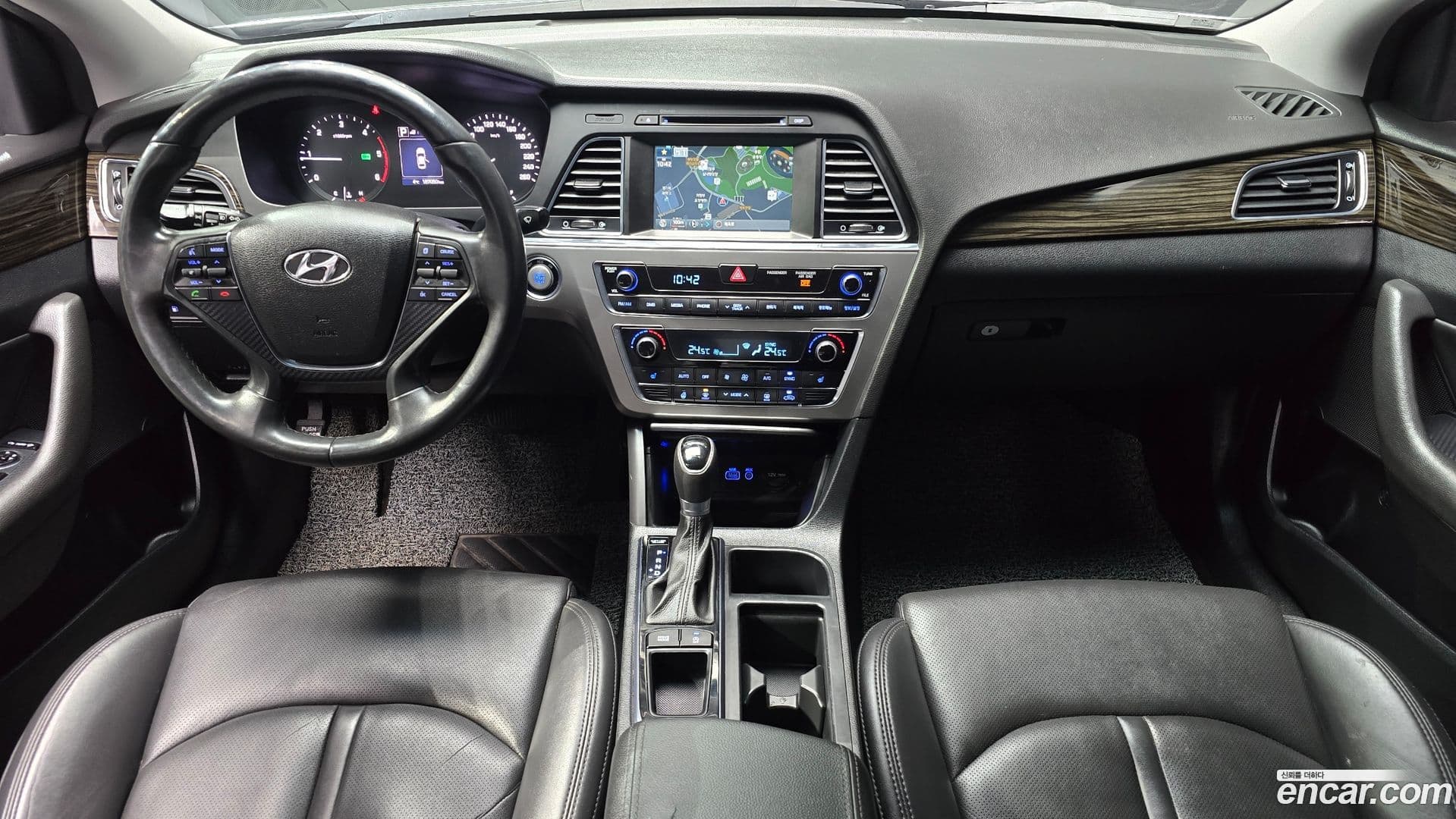 Main__Slider__Photo:Sonata Hyundai 2015.8-6