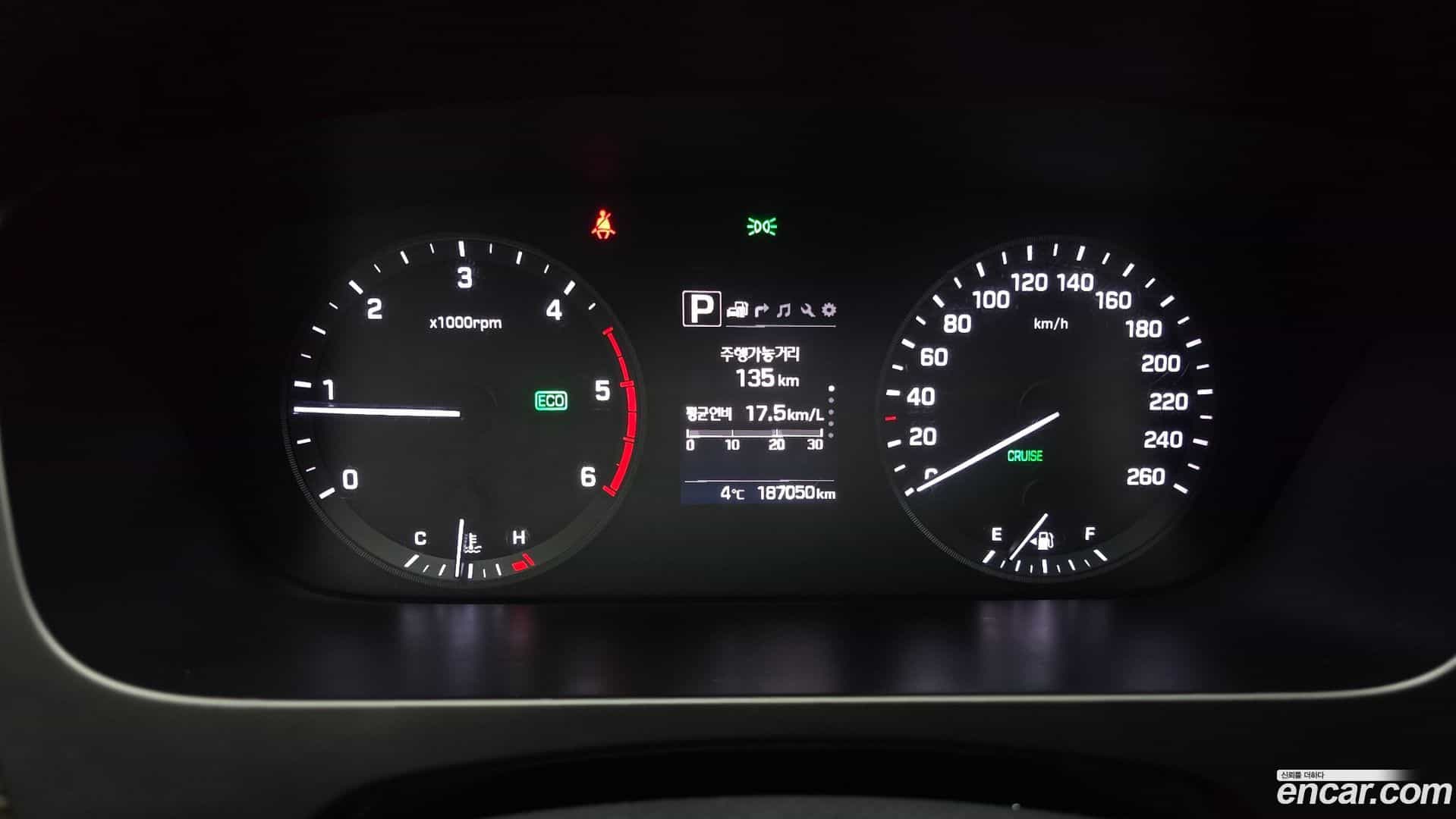 Sonata Hyundai 2015.8-INNER-008