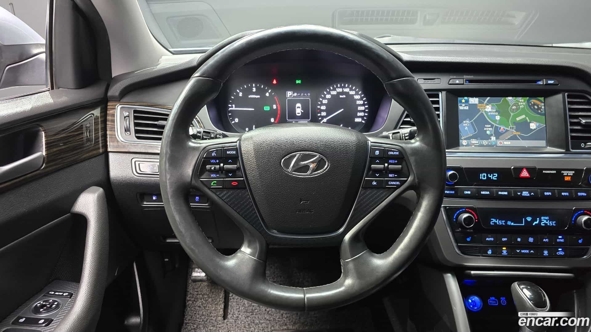 Sonata Hyundai 2015.8-OPTION-017