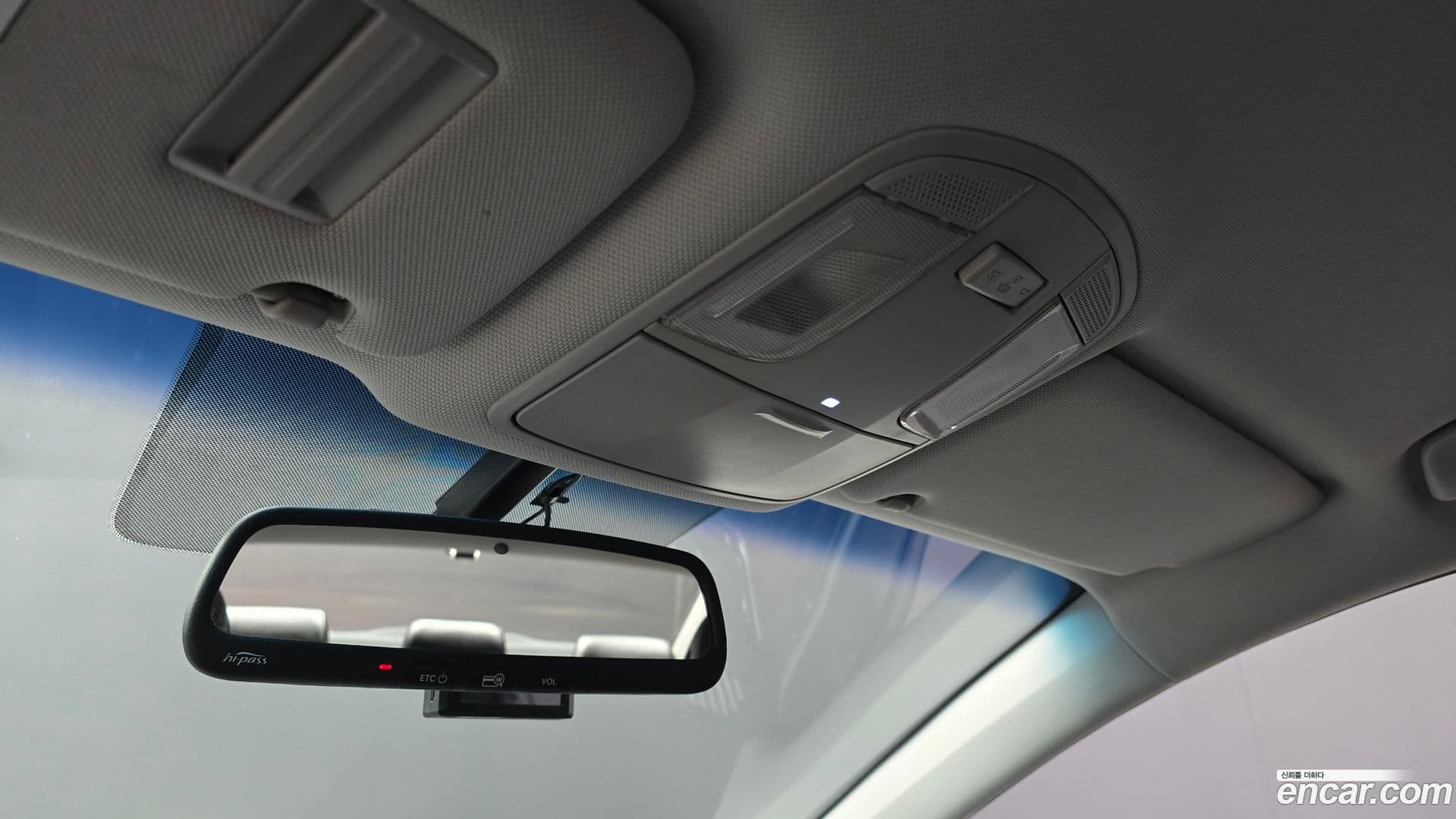 Main__Slider__Photo:Sonata Hyundai 2015.8-16