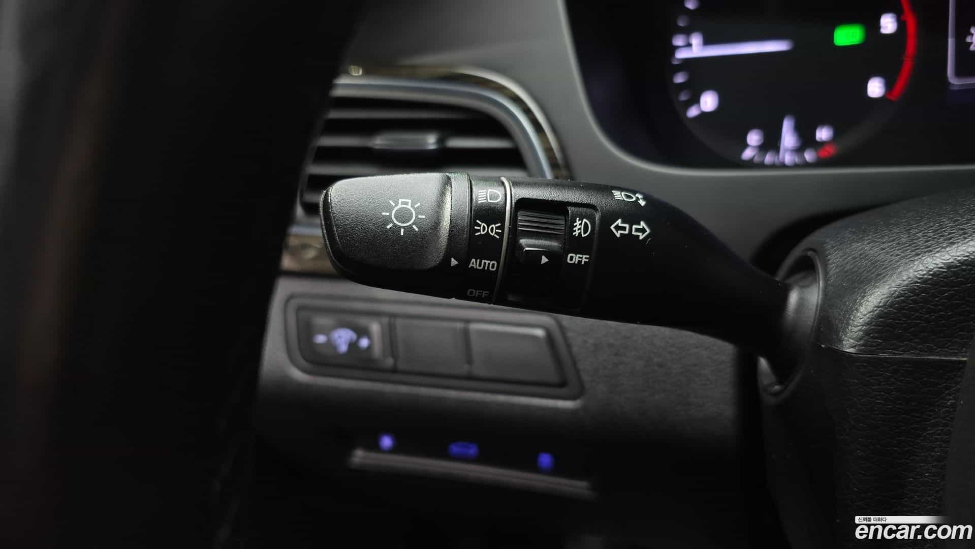 Sonata Hyundai 2015.8-OPTION-023