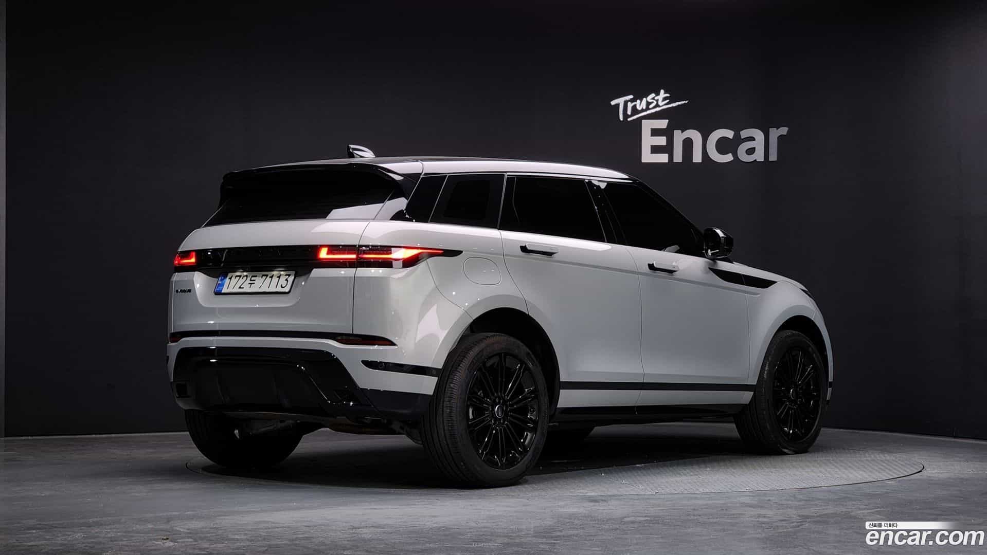 Range Rover Evoque Land Rover 2024.5-OUTER-002