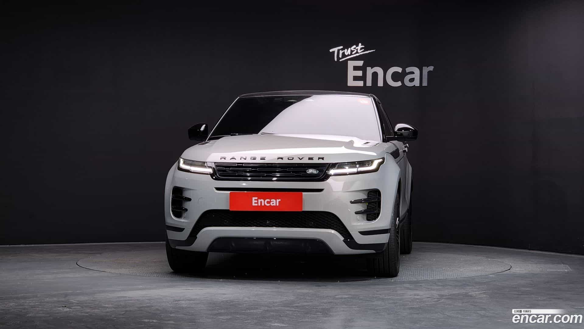 Range Rover Evoque Land Rover 2024.5-OUTER-003