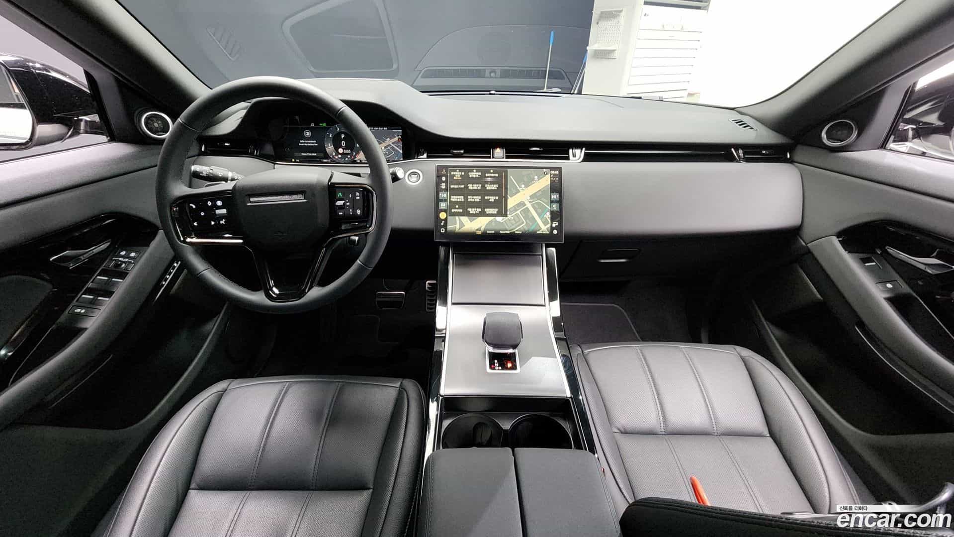 Range Rover Evoque Land Rover 2024.5-INNER-007