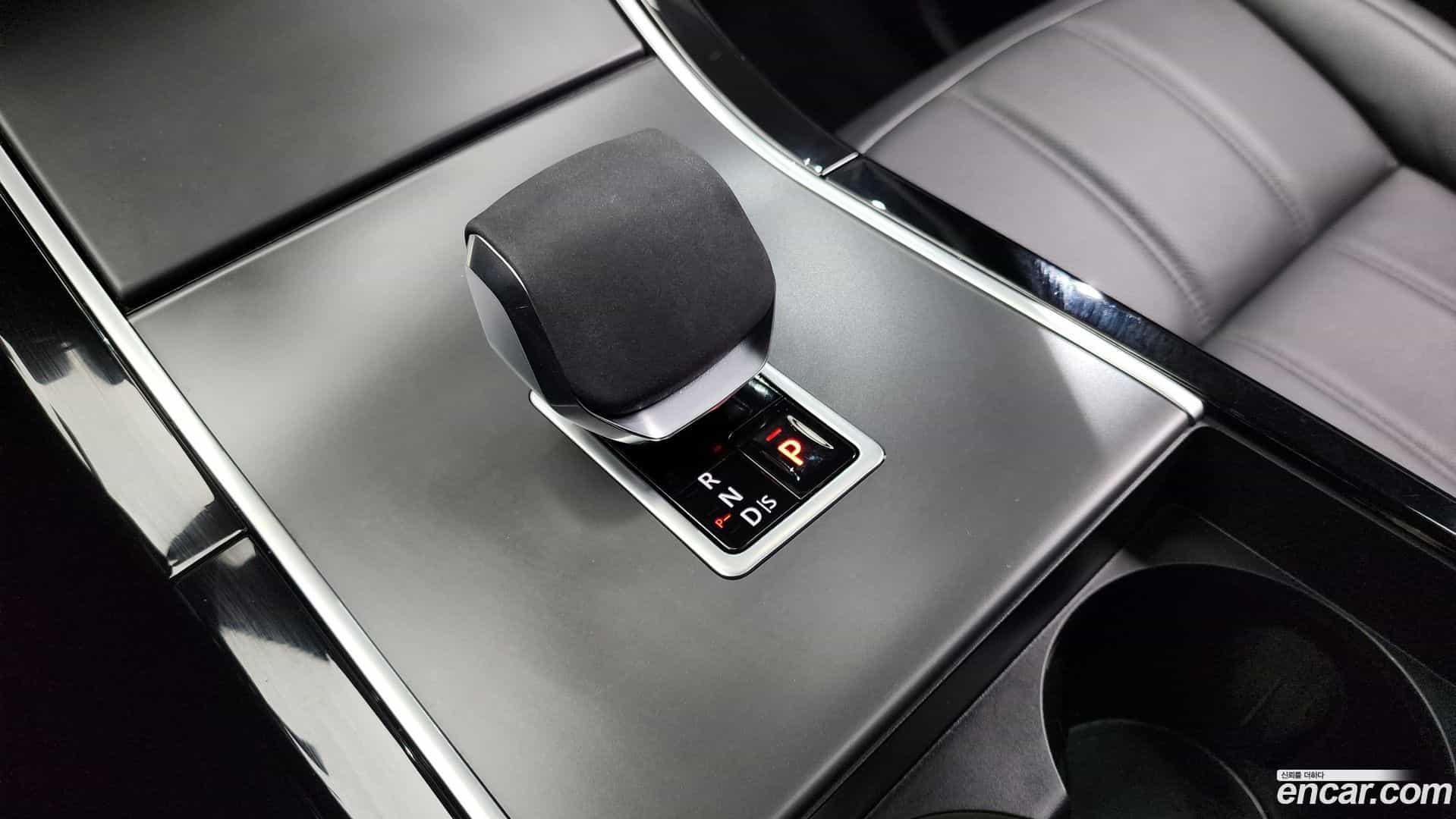 Range Rover Evoque Land Rover 2024.5-INNER-009