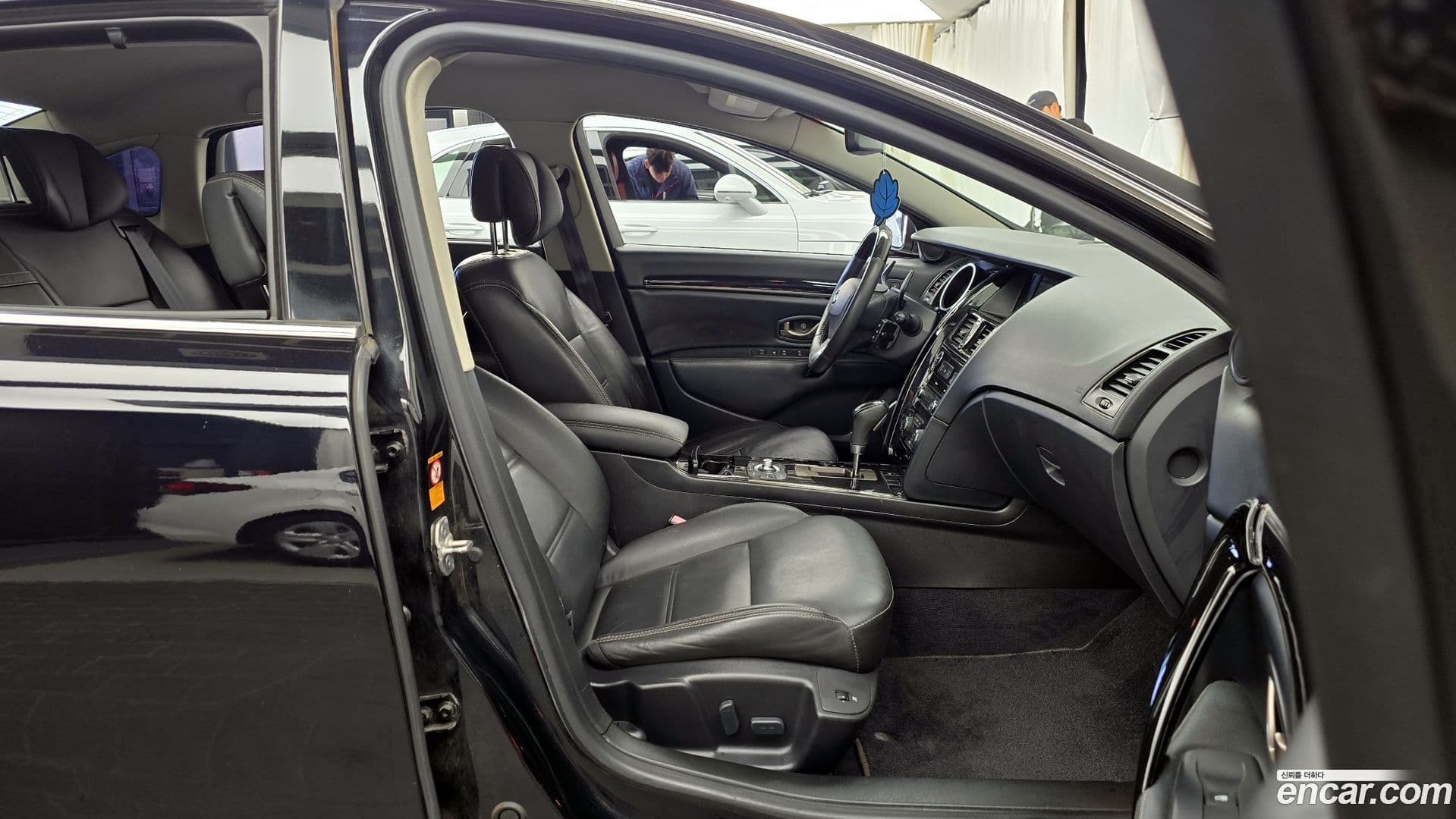 Main__Slider__Photo:SM7 Renault-KoreaSamsung 2013.10-10