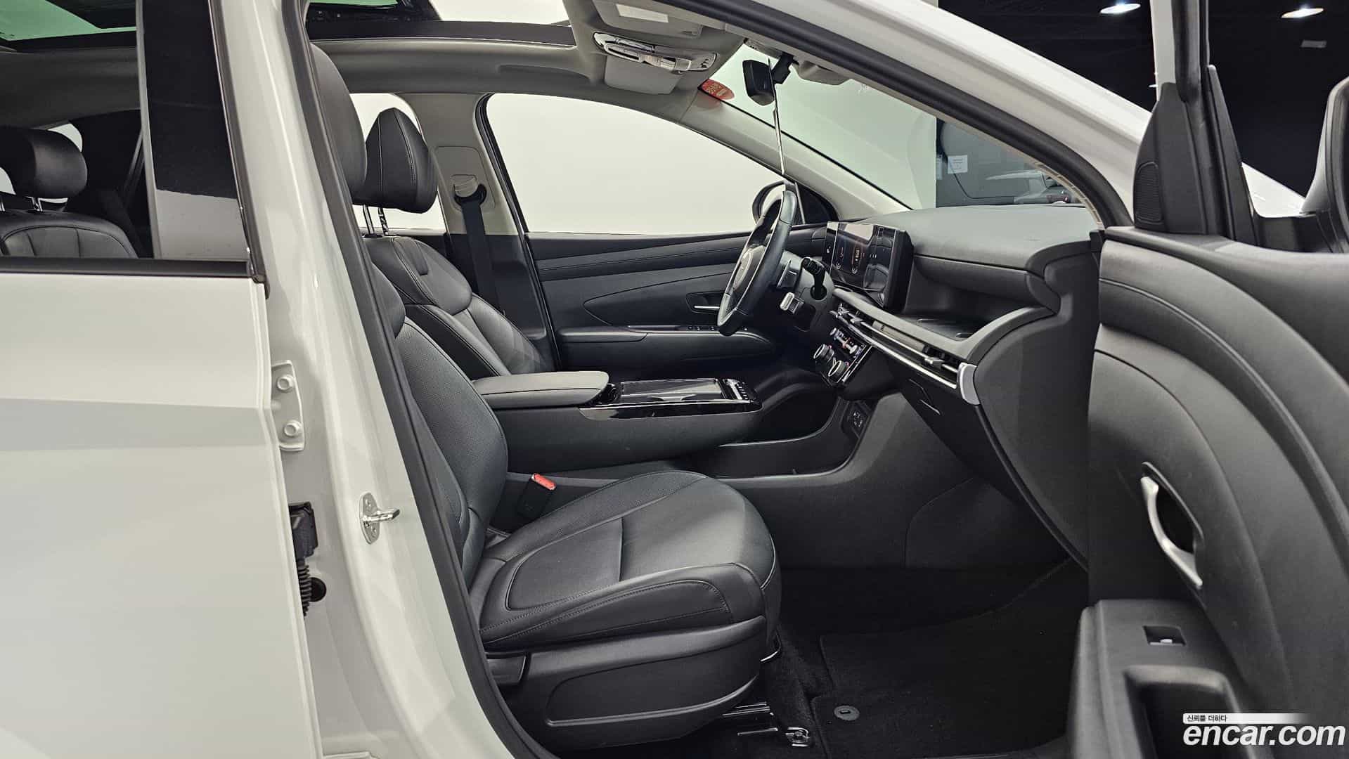 Tucson Hyundai 2024.2-INNER-010