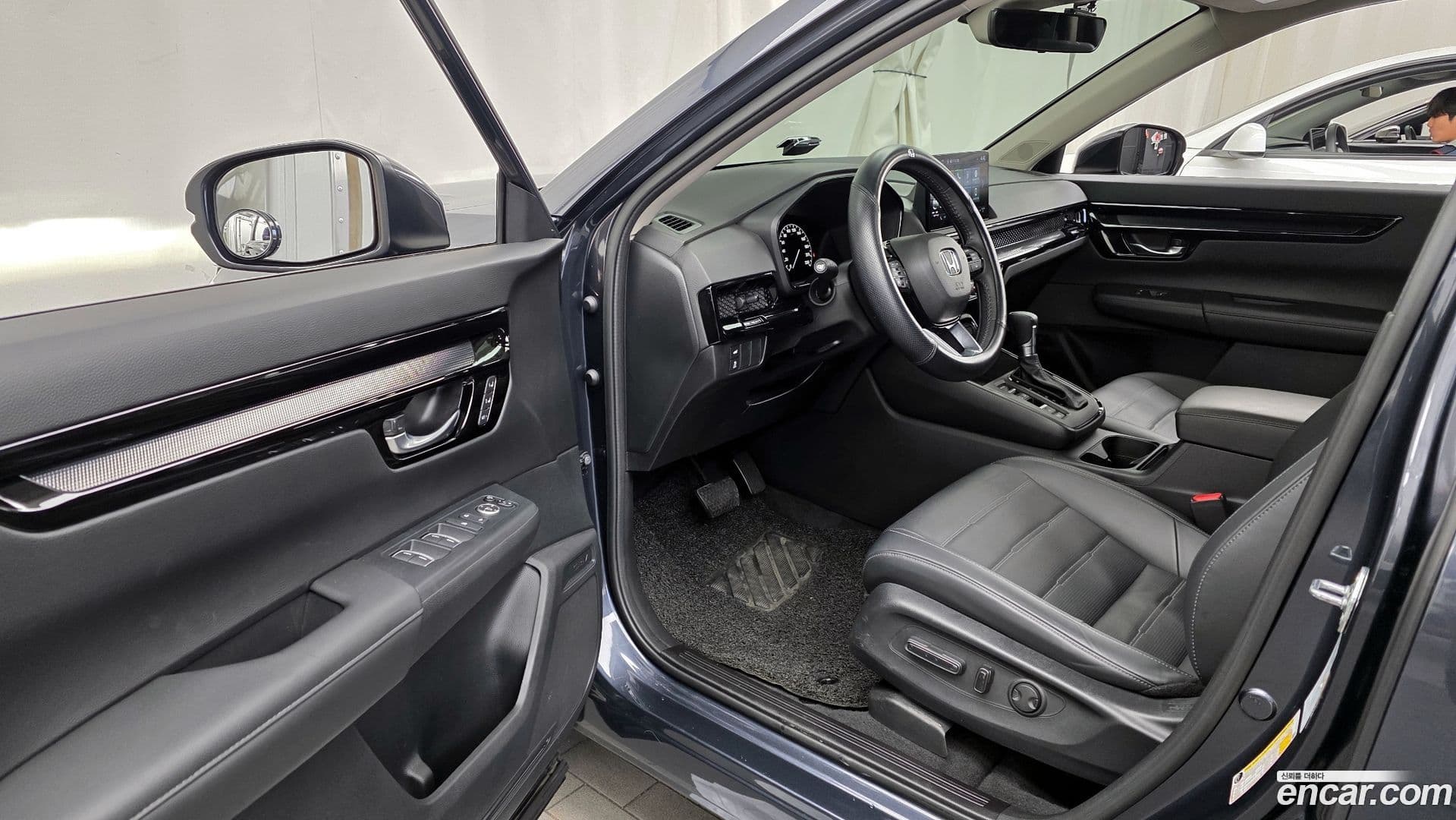 Main__Slider__Photo:CR-V Honda 2023.10-9