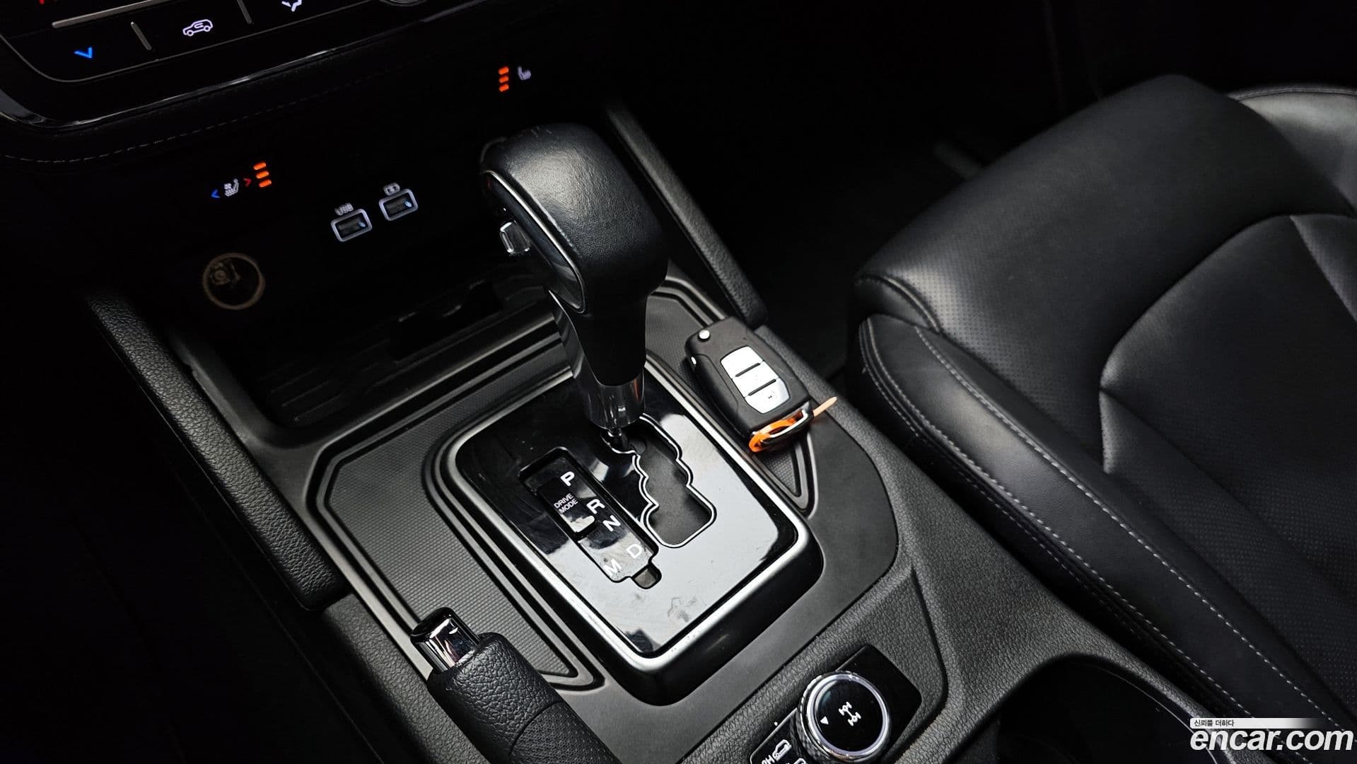 Main__Slider__Photo:Rexton KG_Mobility_Ssangyong 2022.8-8