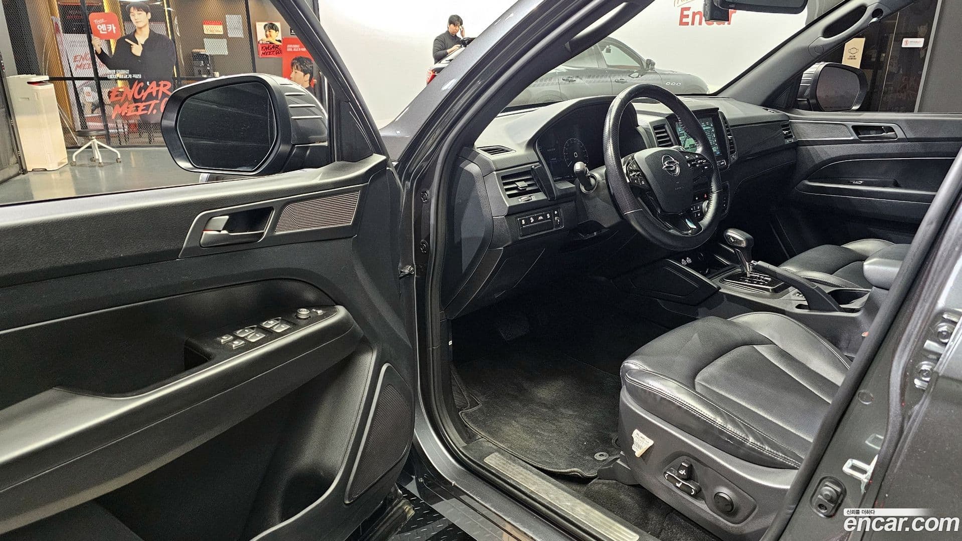 Main__Slider__Photo:Rexton KG_Mobility_Ssangyong 2022.8-9